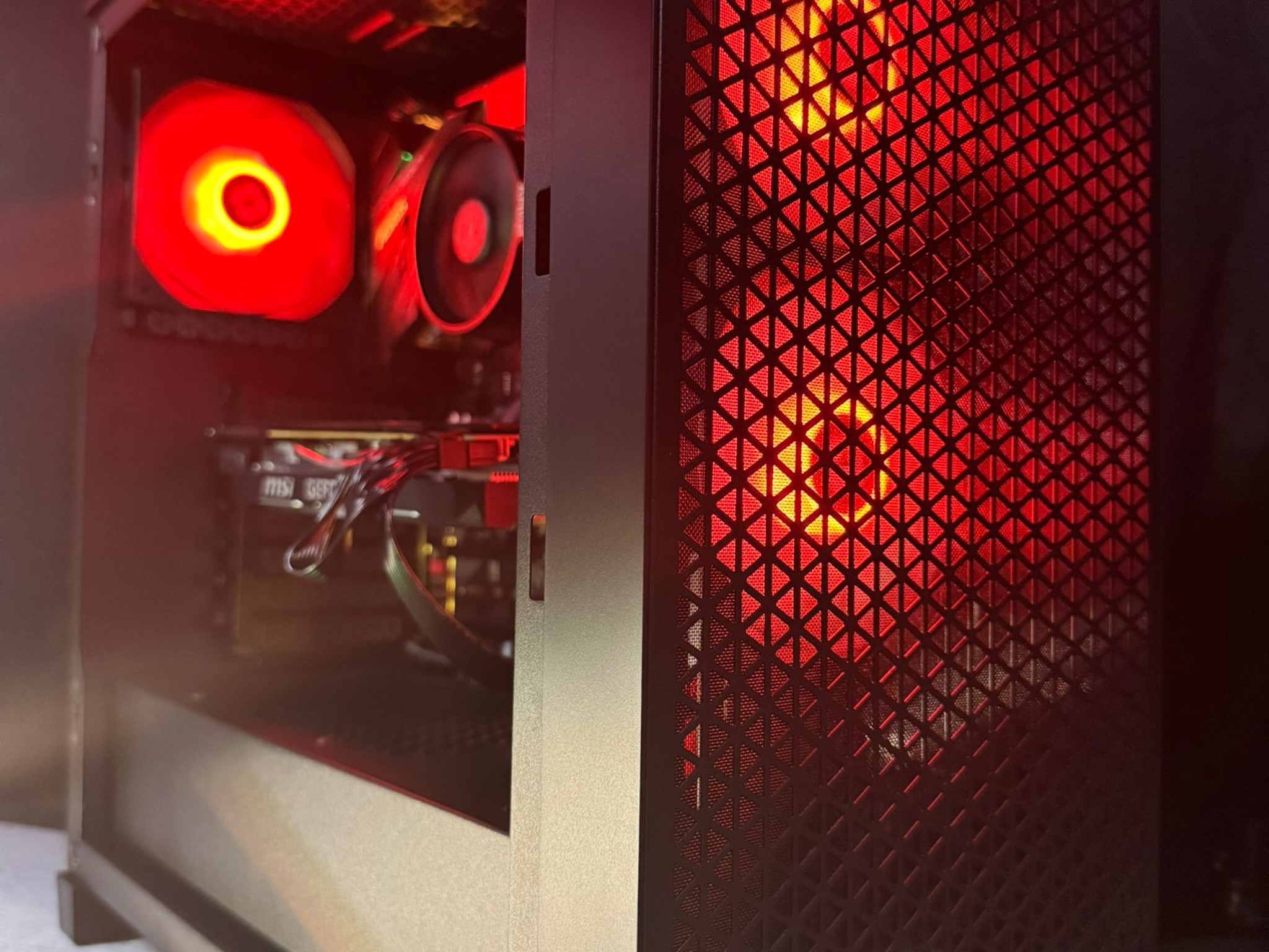 💥Gaming PC💥 [RTX 2070 Super][Ryzen 7 3700X][1TB SSD]