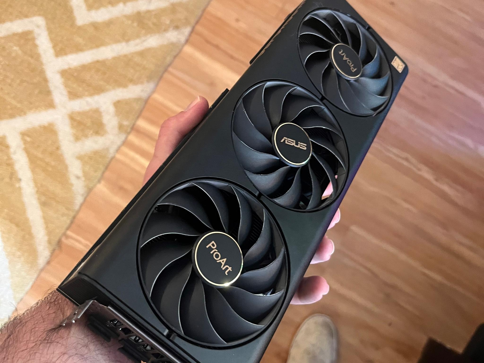 Asus ProArt 4070 Ti SUPER 16