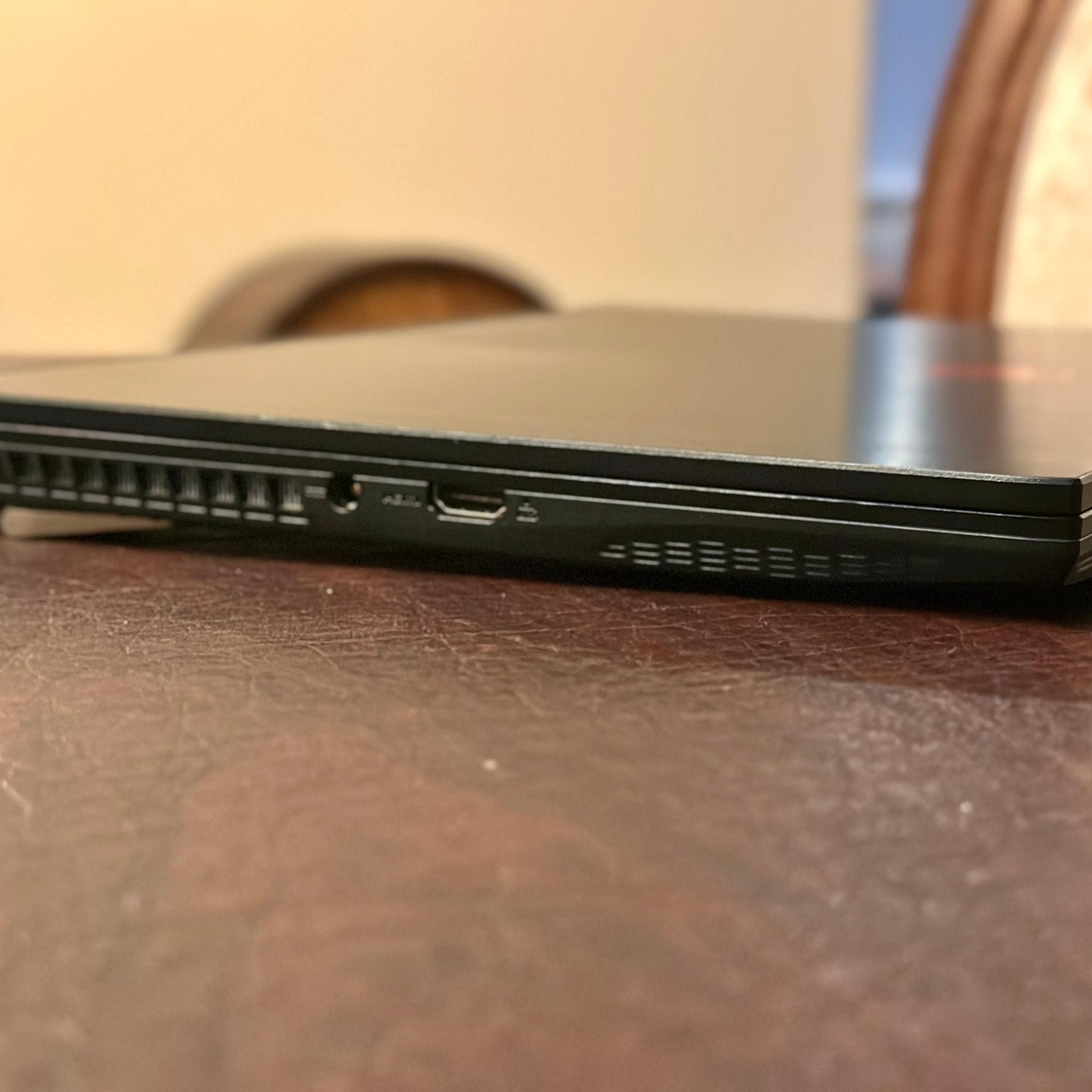 MSI GF65 Thin 10UE-283CA Gaming Laptop Core i5 RTX 3060 16GB w/ Corsair Gaming Mouse and Pad