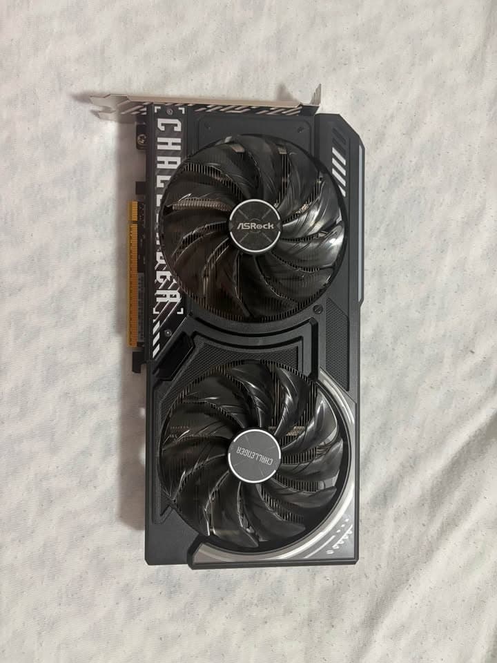 Asrock Challenger 9060xt 16gb