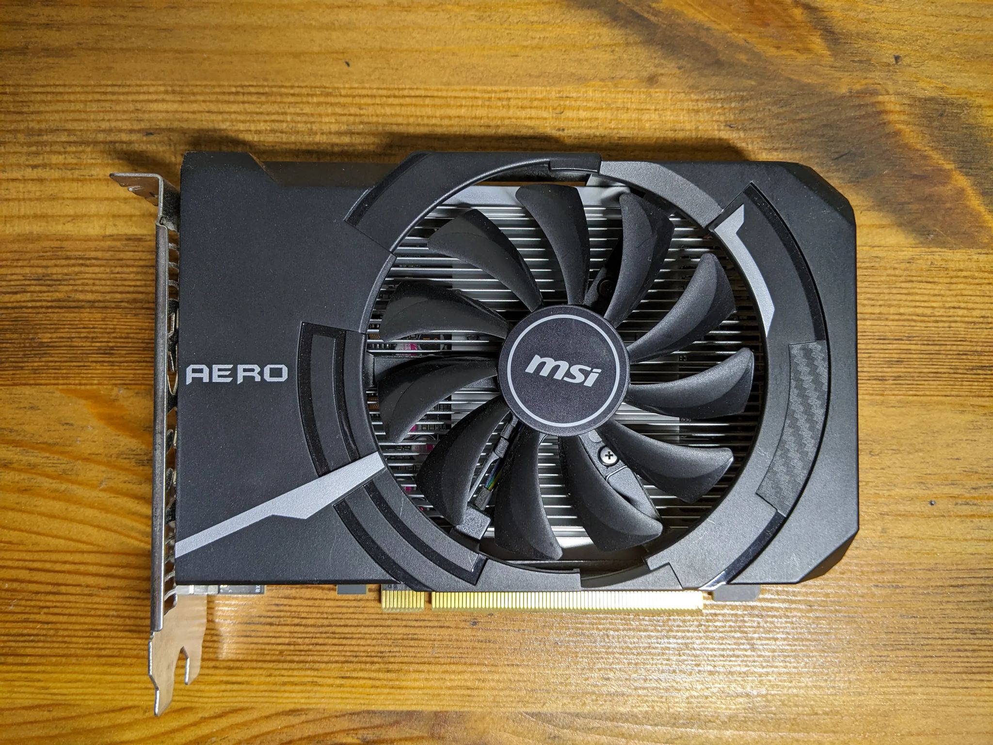 USED - Radeon RX 560 AERO ITX 4G OC