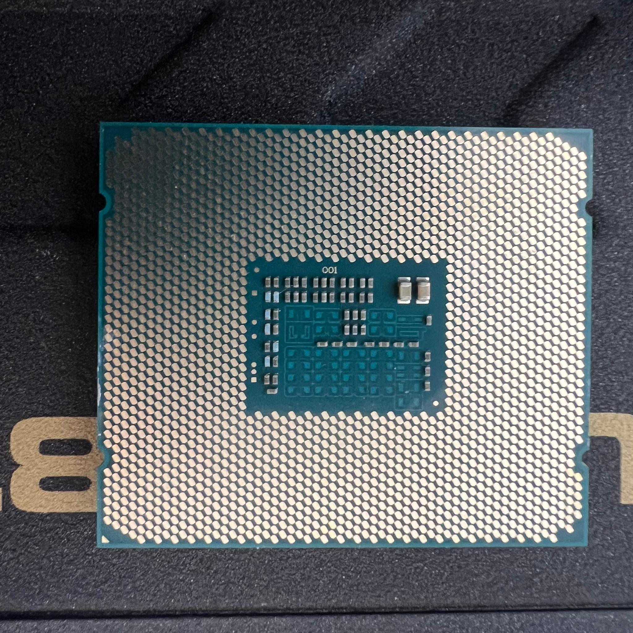 Intel Core i7-5820K 3.30GHz Socket LGA2011-v3 6-Core 12-Thread 12MB Desktop CPU SR20S