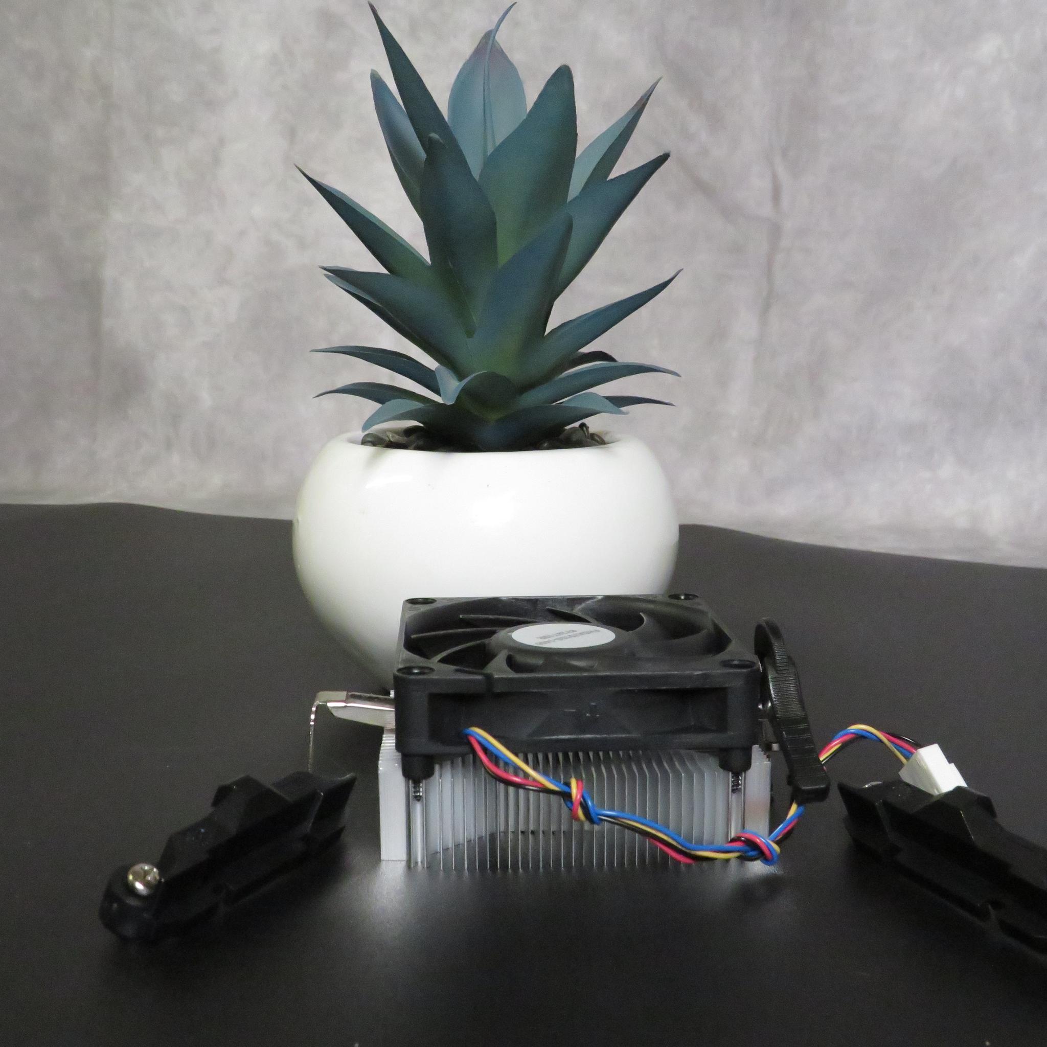 AM4 Low Profile Cooler w/mounting hardware
