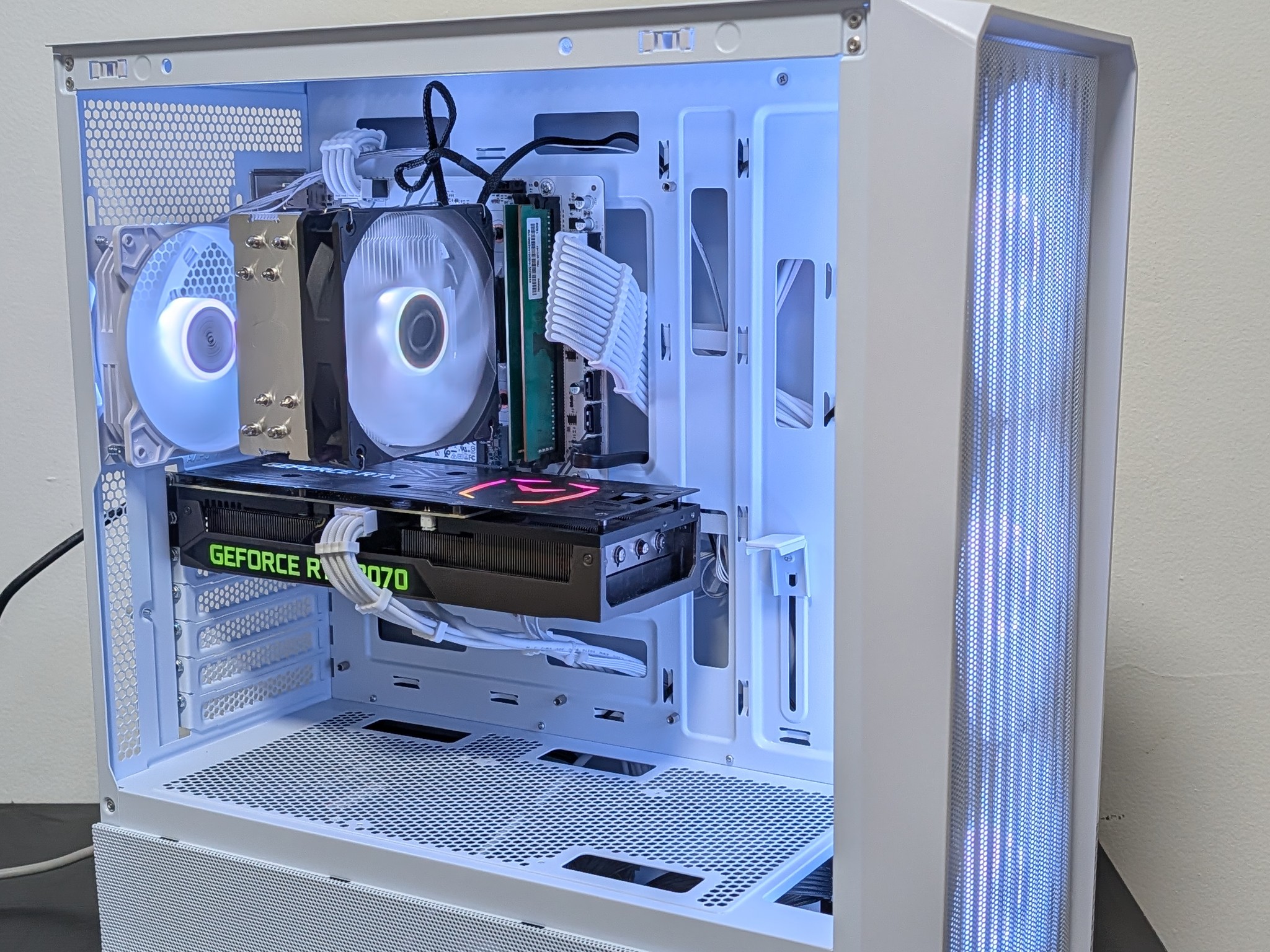 RTX 3070 8GB | Ryzen 5 3600 | 16GB DDR4 | 2TB HDD + 128GB SATA M2 SSD | Win 11 | Custom Gaming PC