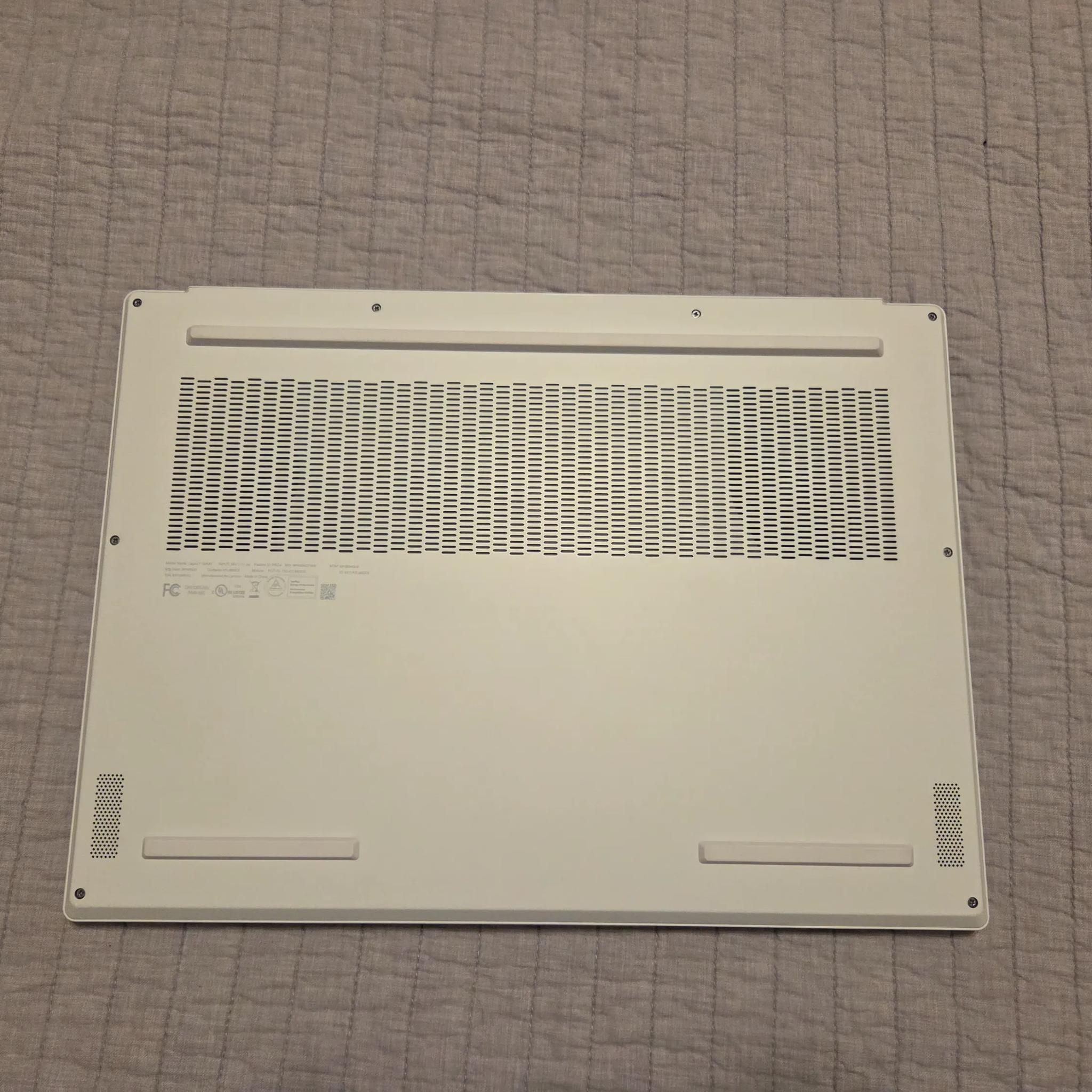 Lenovo Legion 7i | White | Used Like New