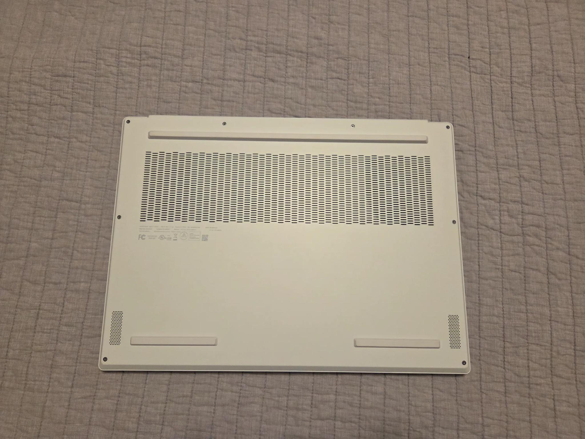 Lenovo Legion 7i | White | Used Like New
