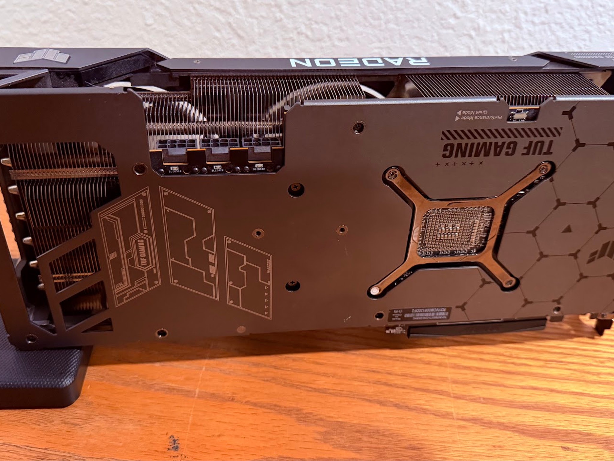 ASUS TUF Gaming Radeon RX 7900 XTX OC Edition