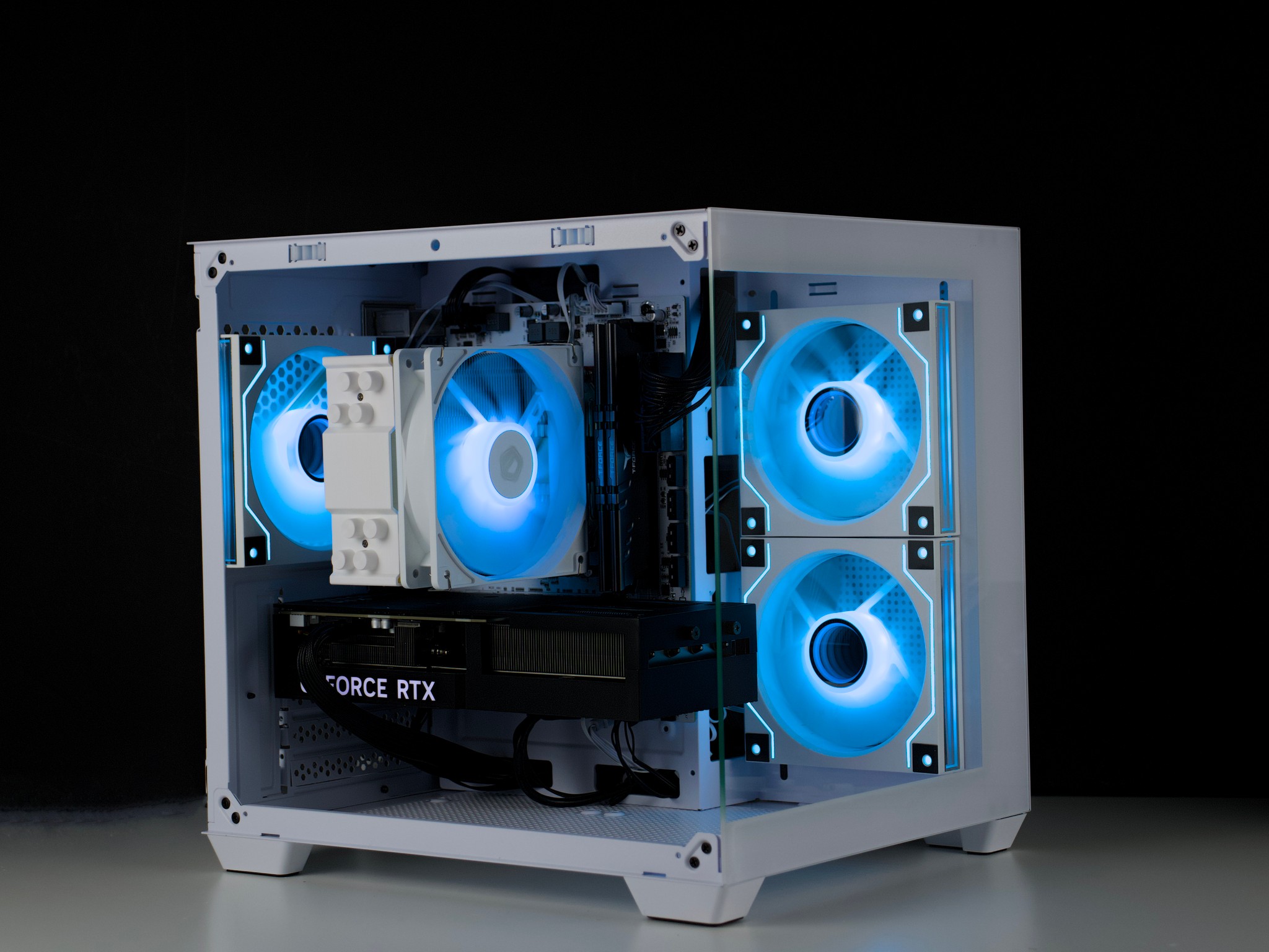 🧊❄️🧊 White Gaming PC – RTX 5060 TI, Ryzen 7 5700X, 32GB RAM, 1TB SSD - WiFi, BlueTooth 🧊❄️🧊