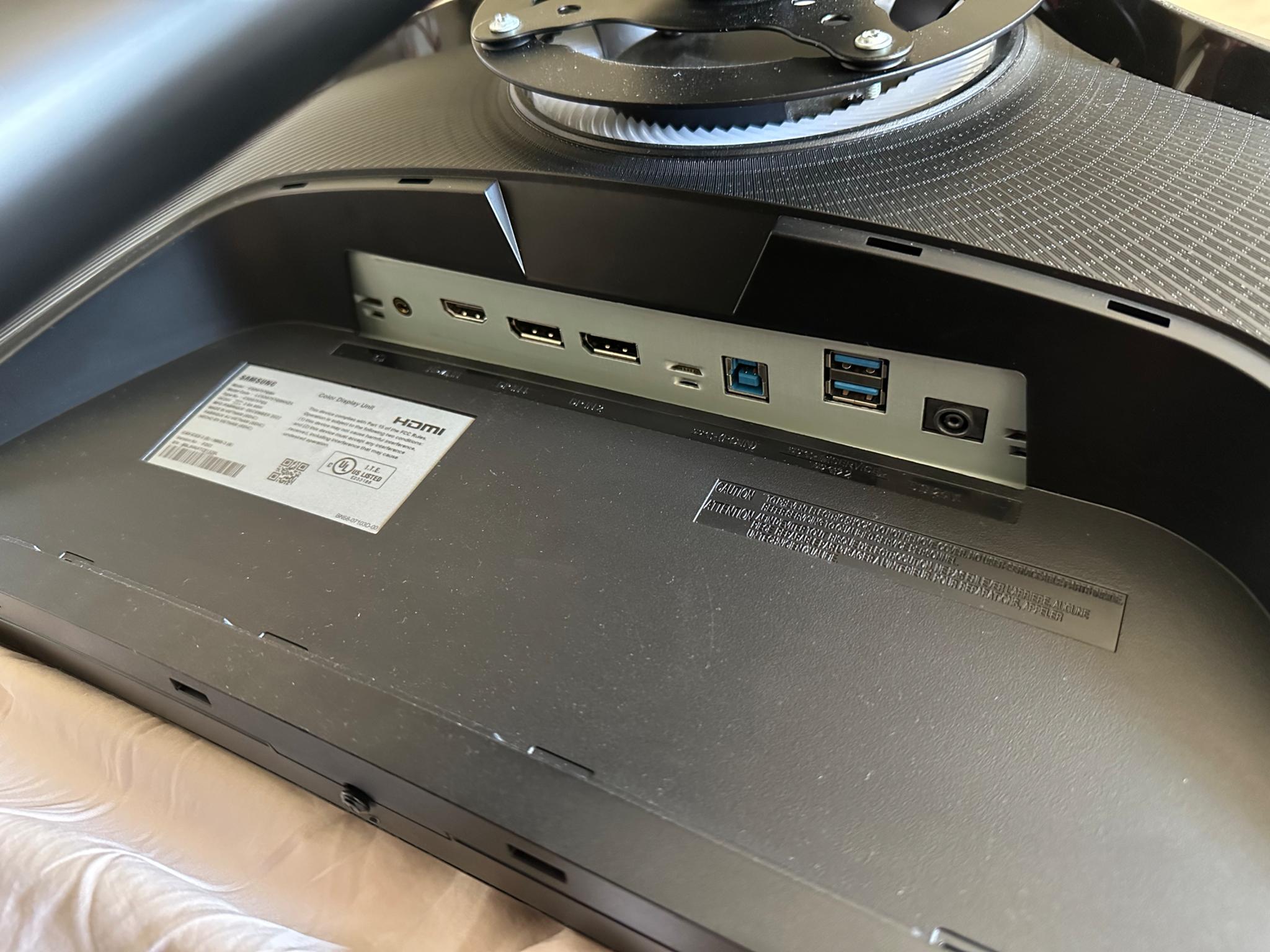 Samsung 32 inch curved gaming monitor