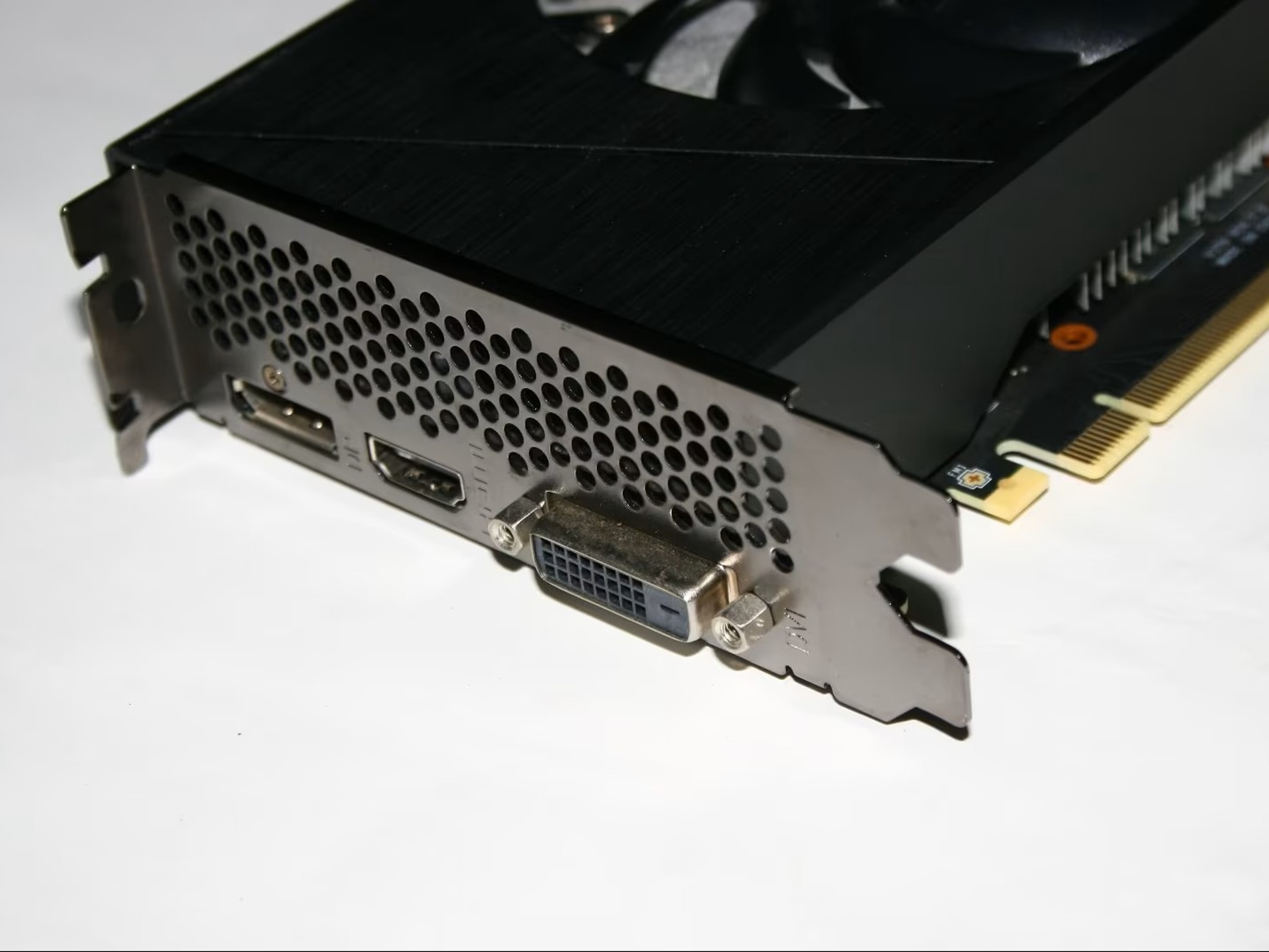 LENOVO Gtx 1660 super 6GB Oem Graphics Video Card 1080p