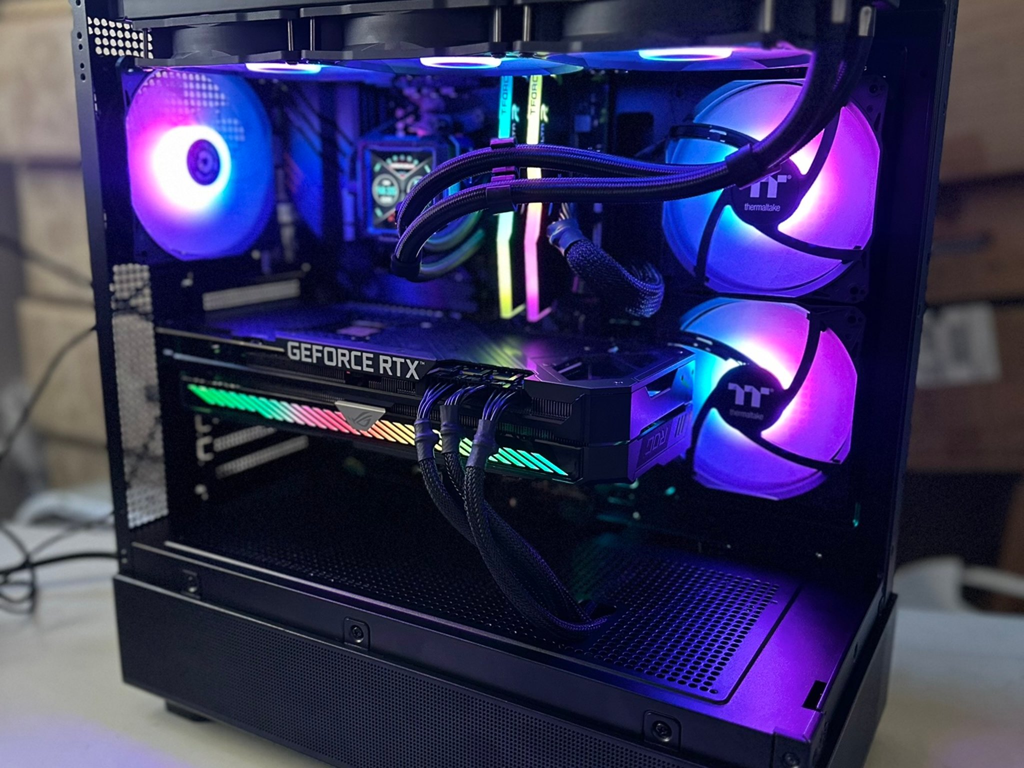 Ryzen 7 5800XT / RTX 3080 Ti / 1TB NVME / 32GB RAM