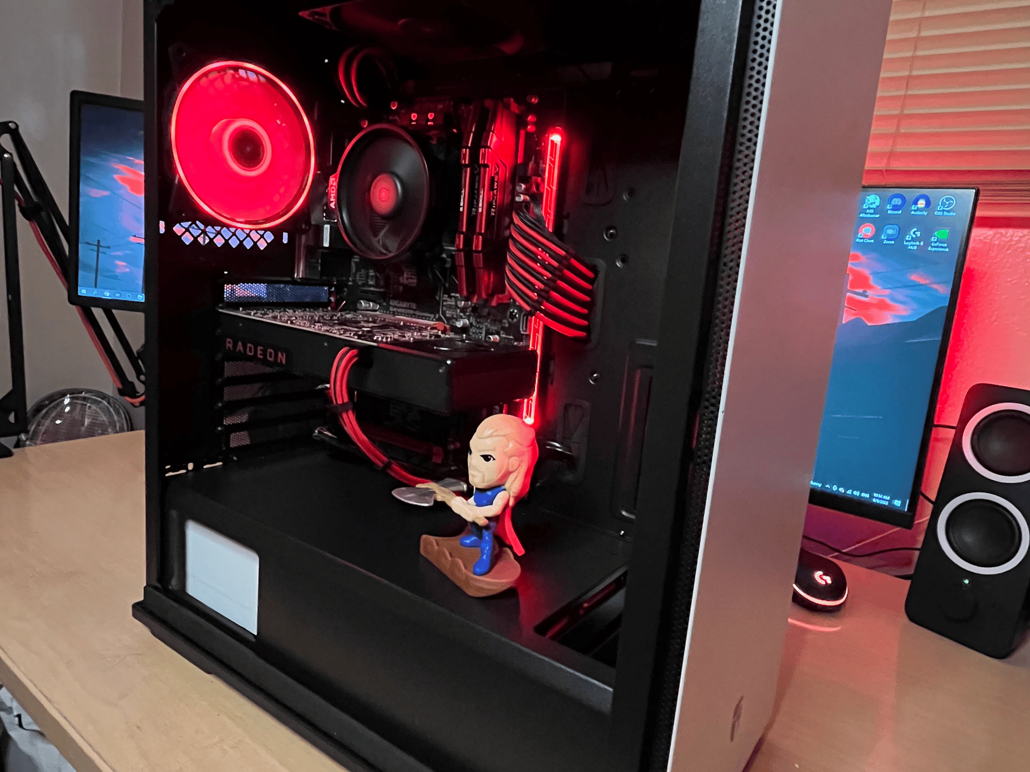 Ultra Budget Gaming PC | Low-Mid Tier | Ryzen 3 2300x | RX 480 4GB