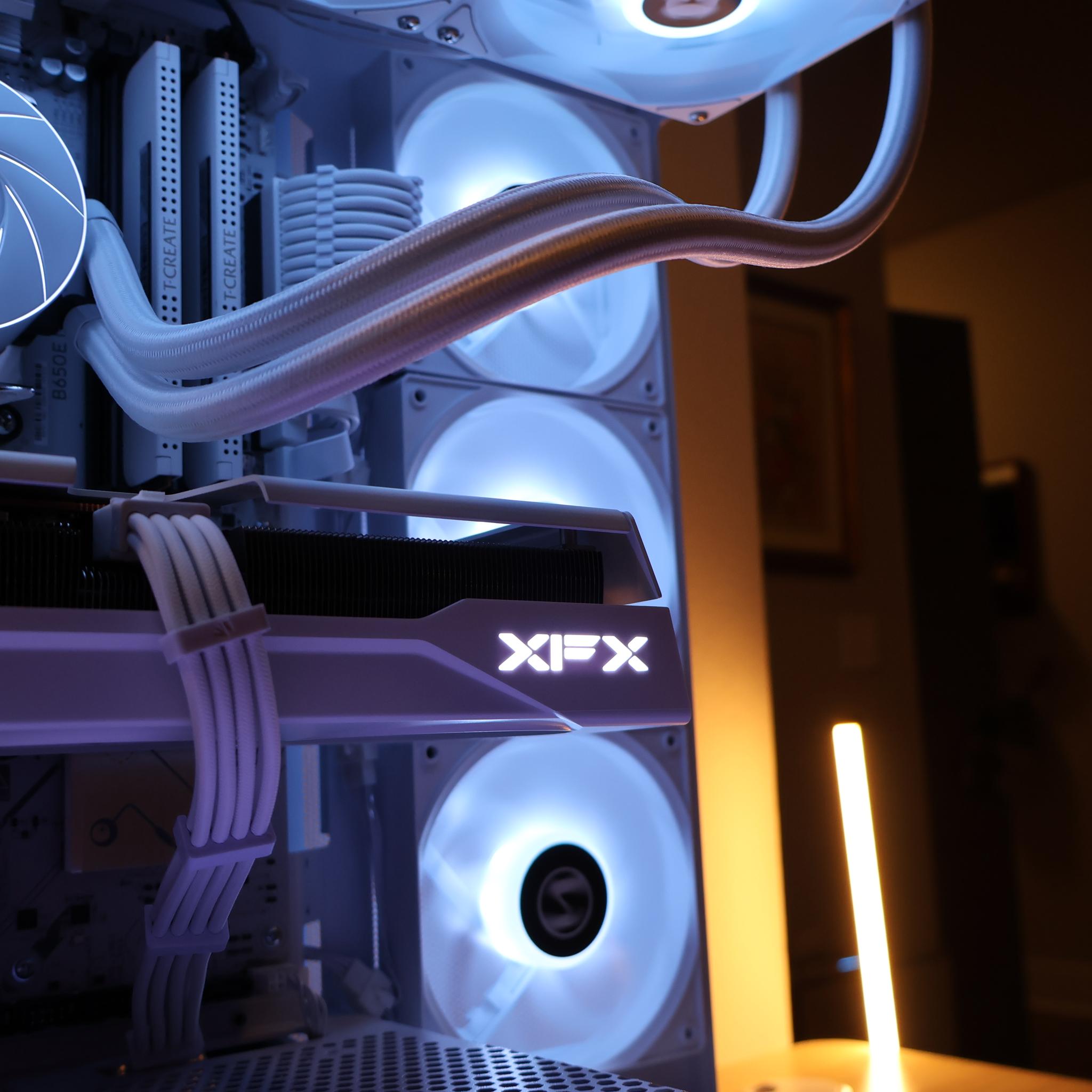 White AM5 Gaming PC | 9060XT | 7600x | 16GB DDR5 | 1TB SSD