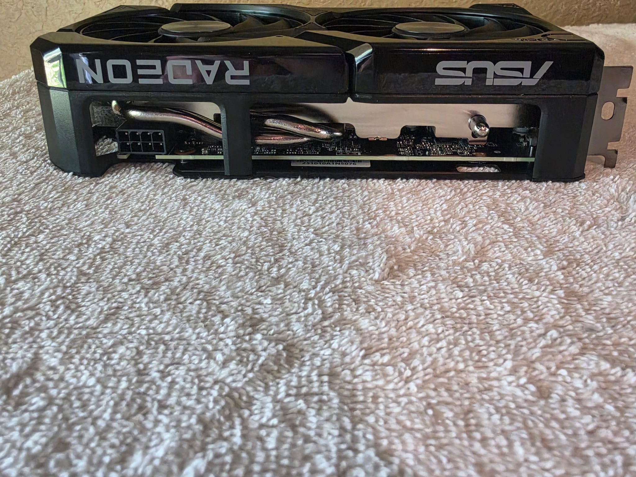 ASUS Dual Radeon RX 9060 XT 16GB