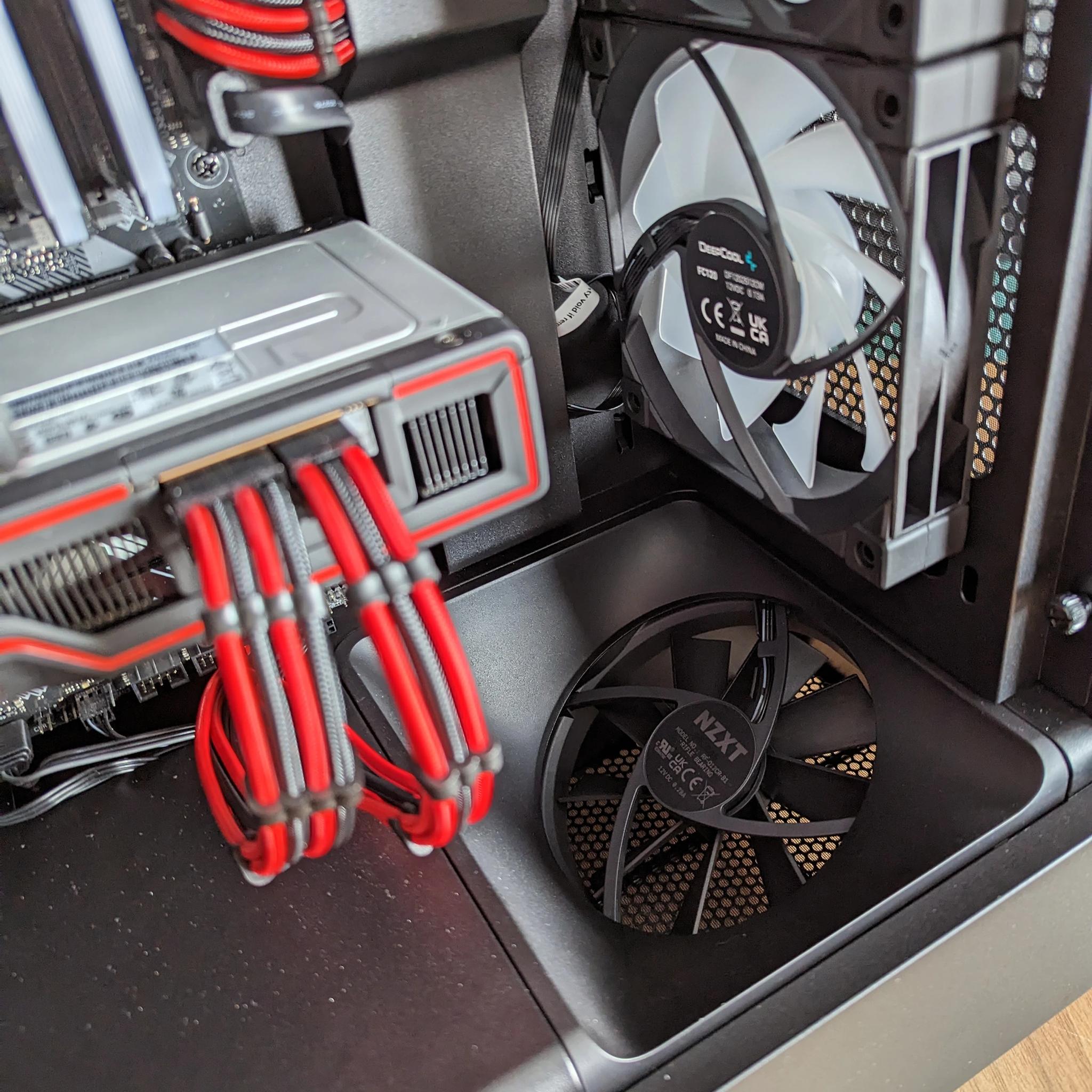 All AMD Clean Custom Build - Ryzen 5 5600/Radeon RX 6700XT 12GB/32GB DDR4/1TB SSD