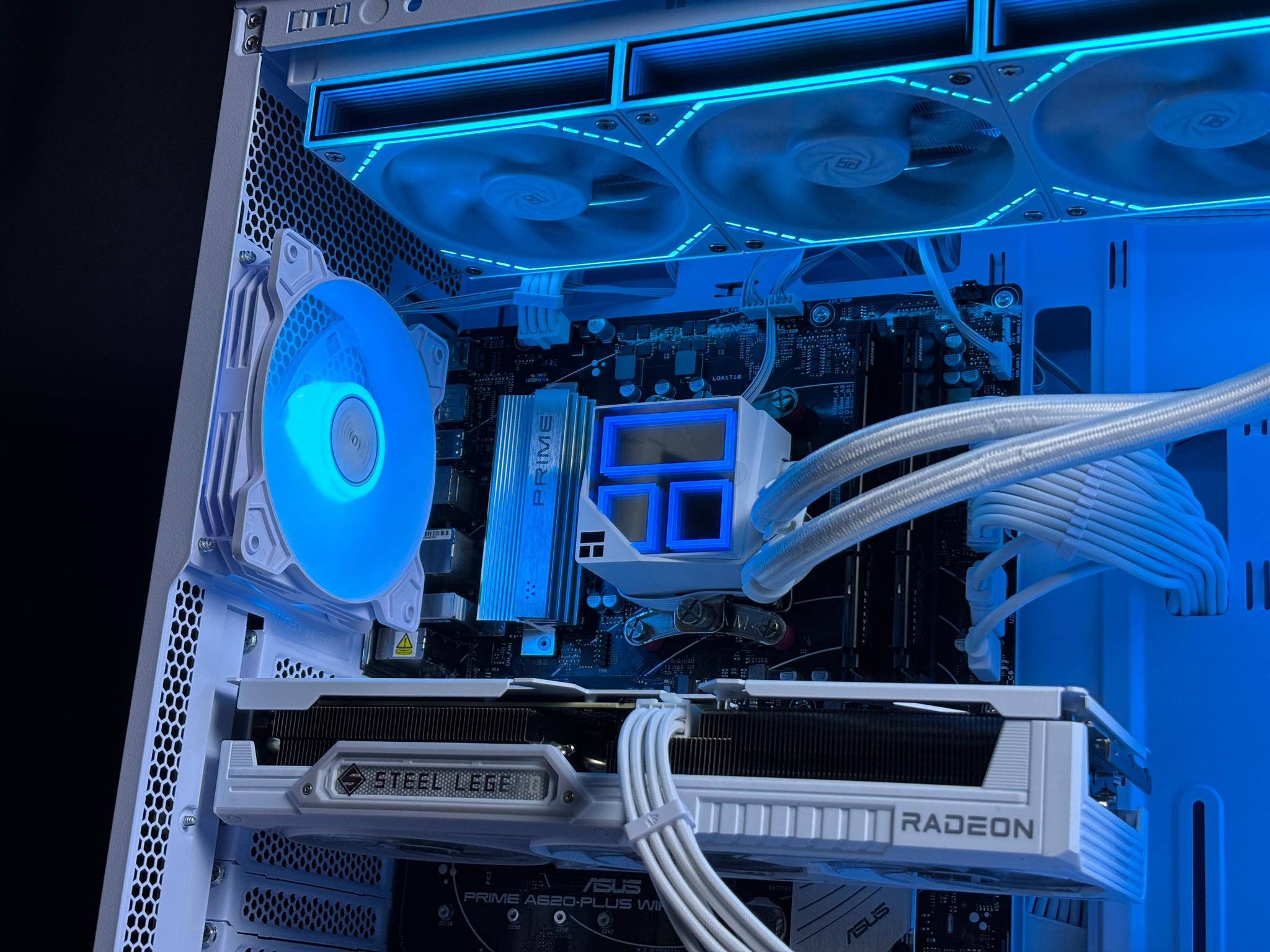 🩵ARCTIC BLAST🩵 9060 XT | Ryzen 5 8400F | 16gb DDR5 | 1 TB M.2 SSD