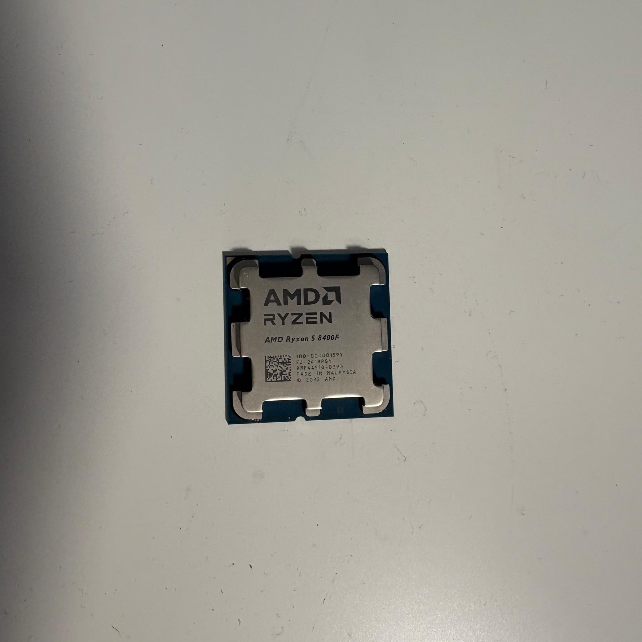 Ryzen 5 8400F - 6 Core, 12 Threads, 4.2 Ghz