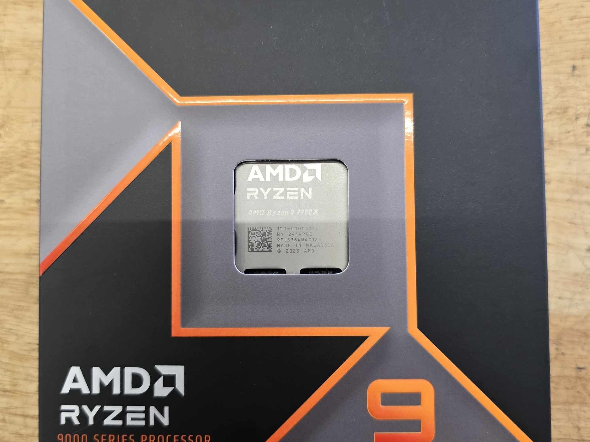 AMD RYZEN 9 9950X