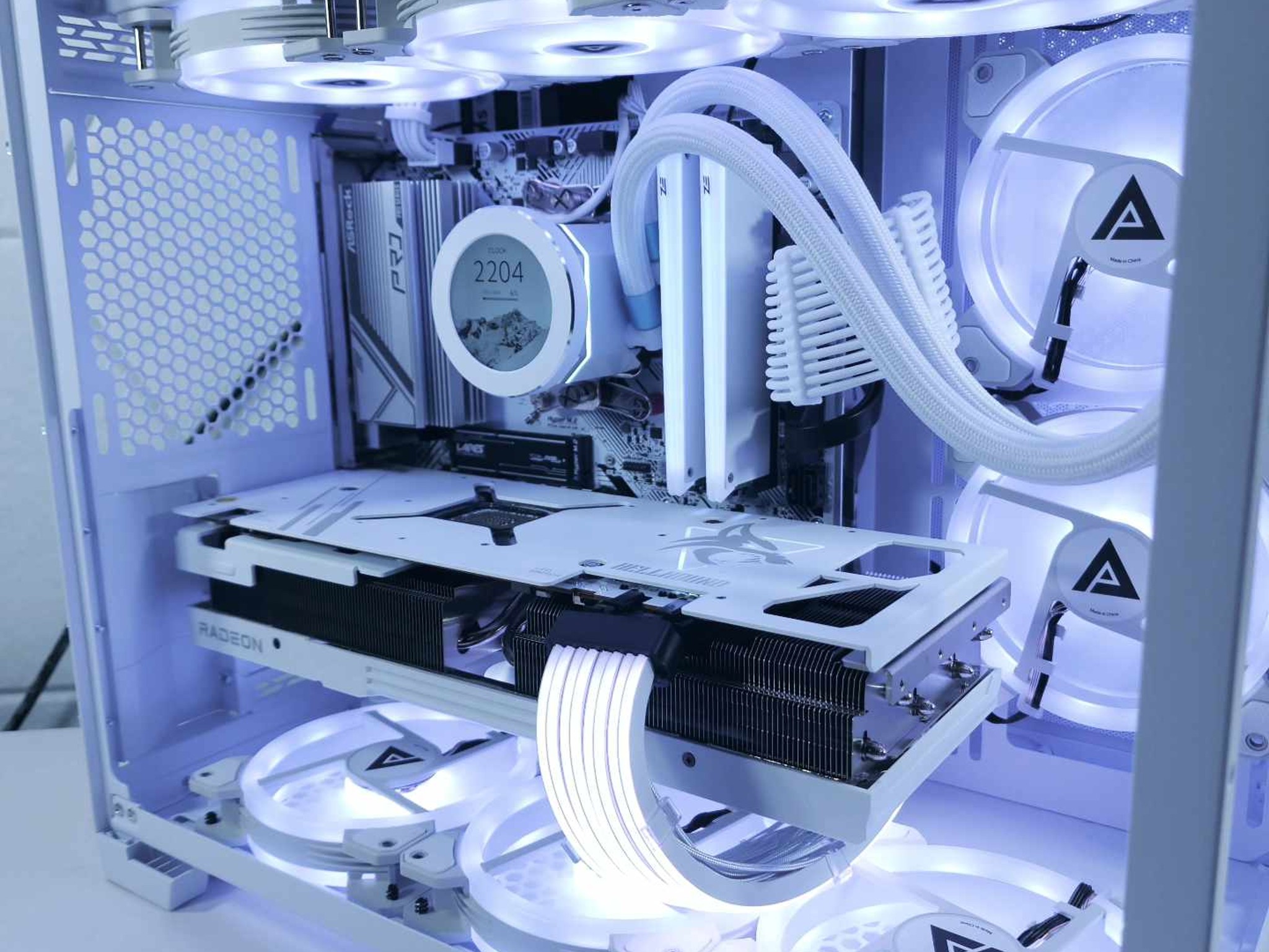 🤍🤍4K 1440p Gaming | RX 7900 XTX | Ryzen 9 5900X | 64GB 3200MHz | 2TB NVMe SSD