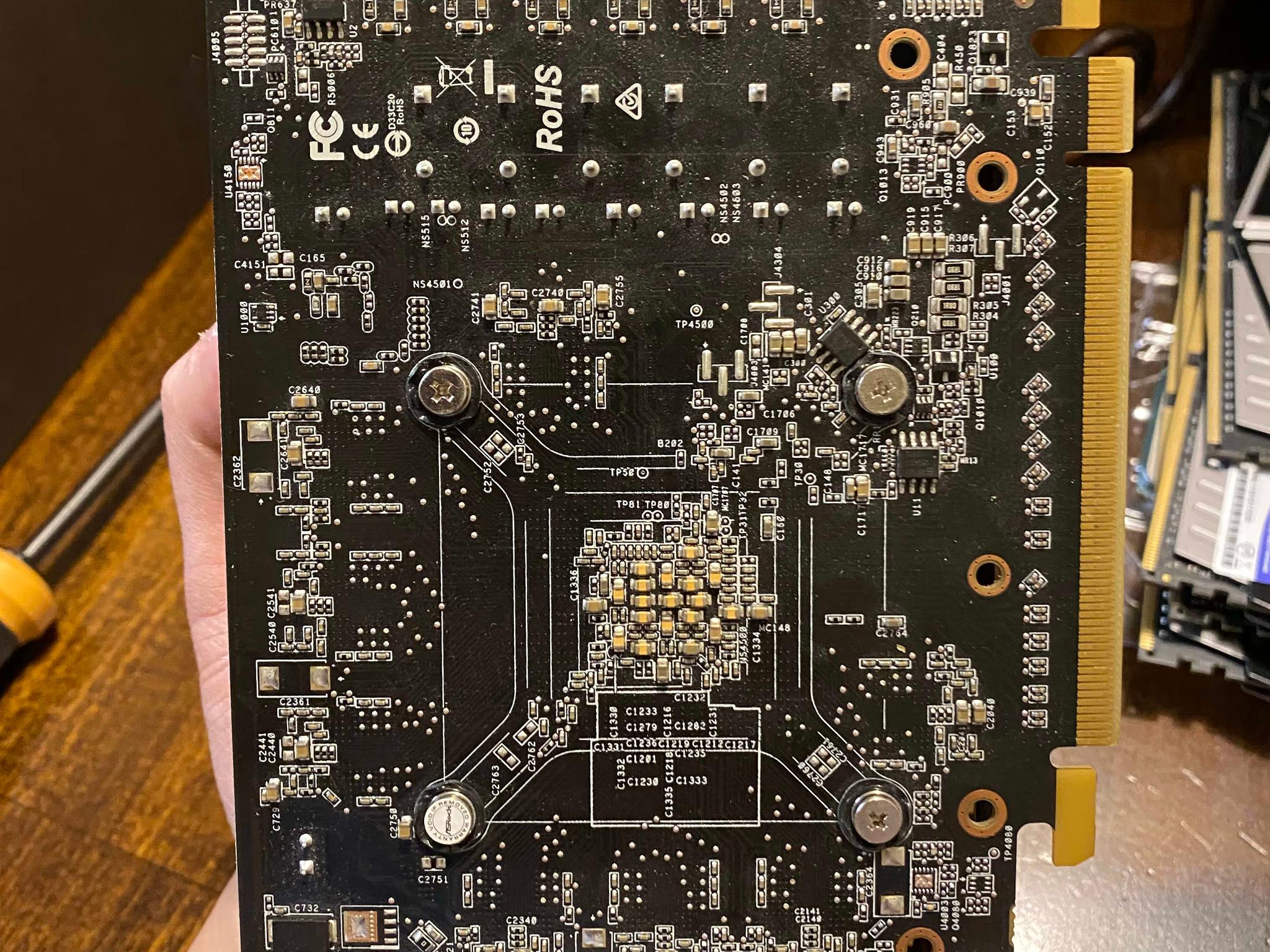 ASRock Radeon RX 570 8 GB Phantom Gaming D