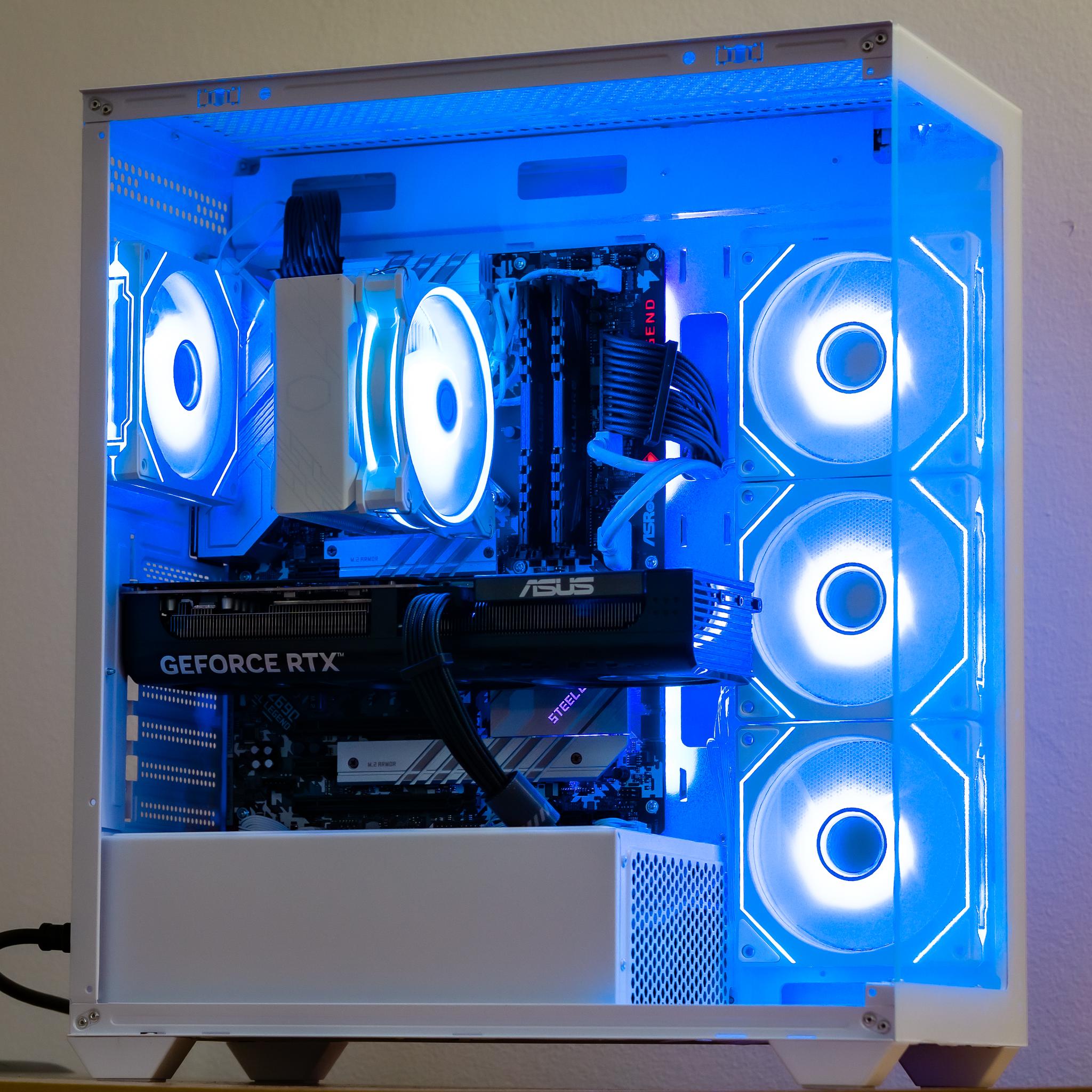 RTX 5070 Gaming/Streaming PC | All New Parts| 1440p/4K Ready | i5 12600K | 1TB SSD | ARGB | White