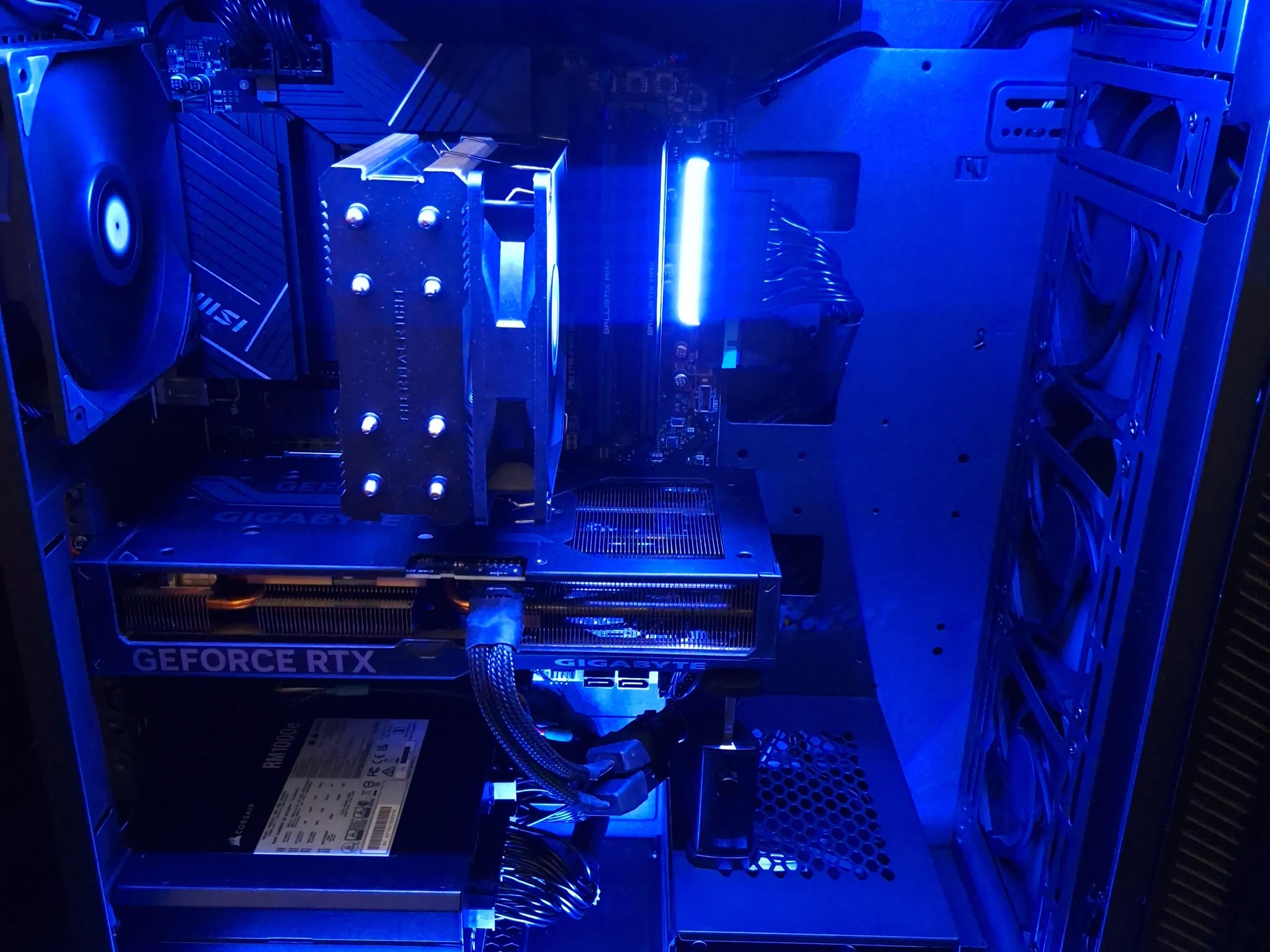 🔥 High-Performance Build – i5-14600KF | RTX 4070 Super OC | 4400MHz DDR4 | 1TB NVMe | 1000W PSU 🔥