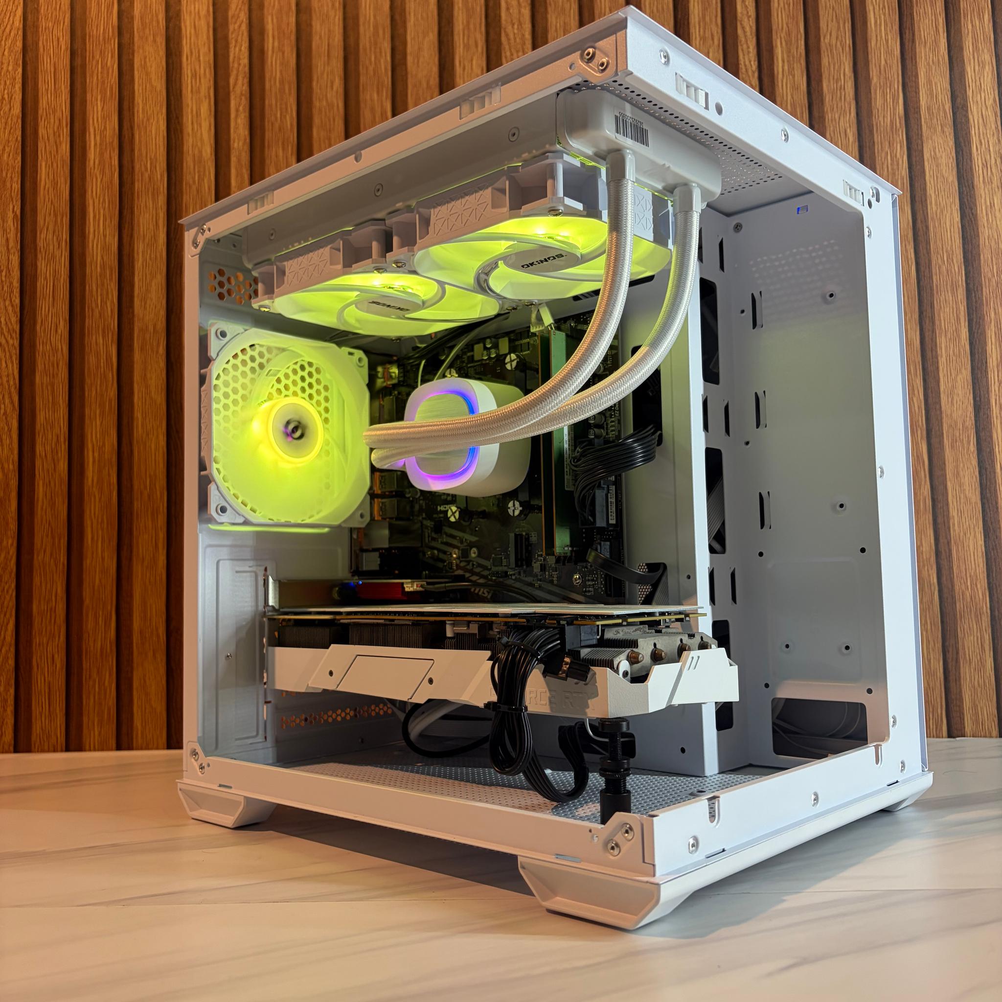 RTX 2070 SUPER | Ryzen 5 5500 | 16 GB DDR4 | 500GB SSD | 240MM