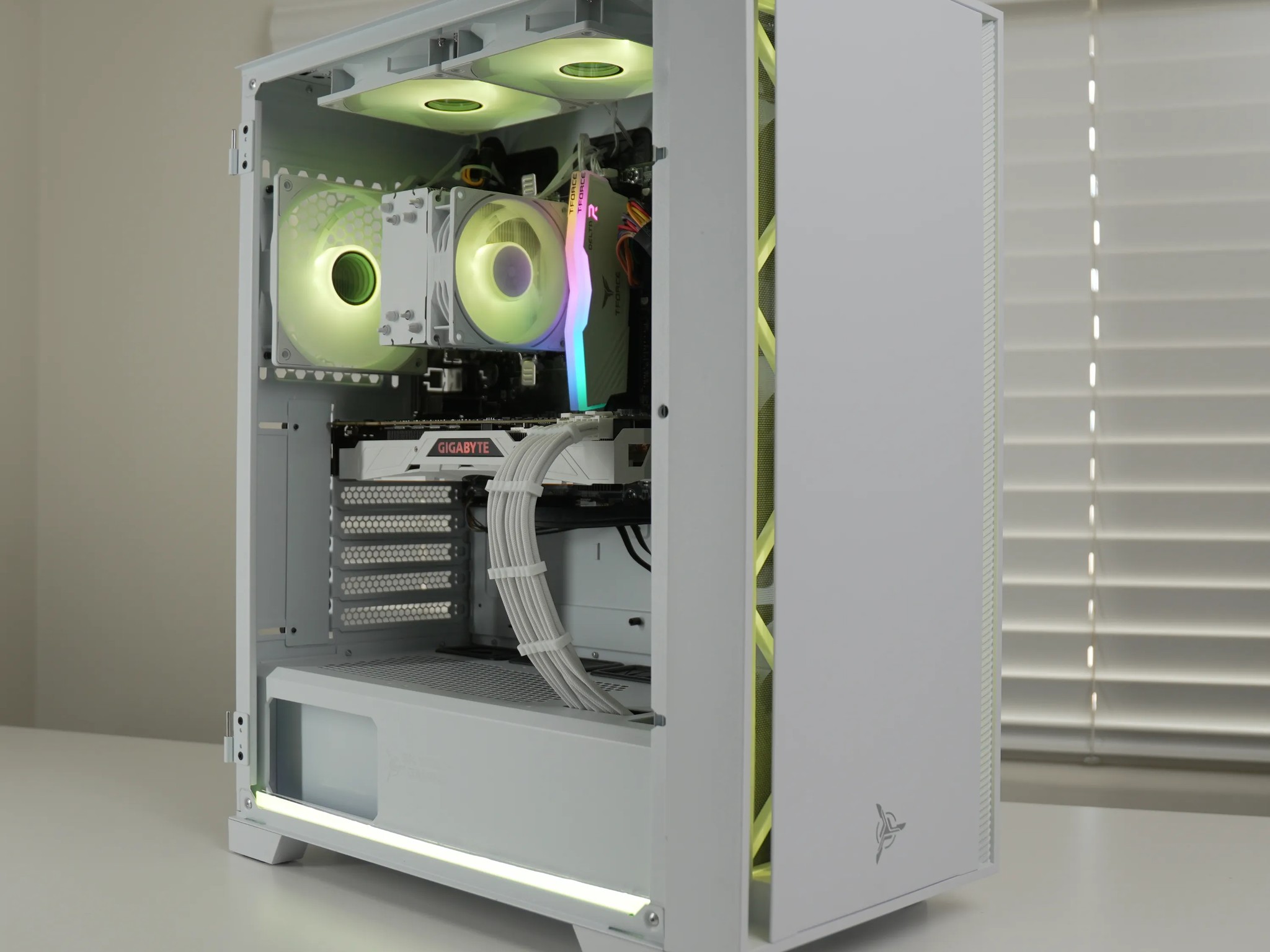 Budget Beast | GTX 1080TI | Ryzen 5 | 16GB RAM | WIN 11 |