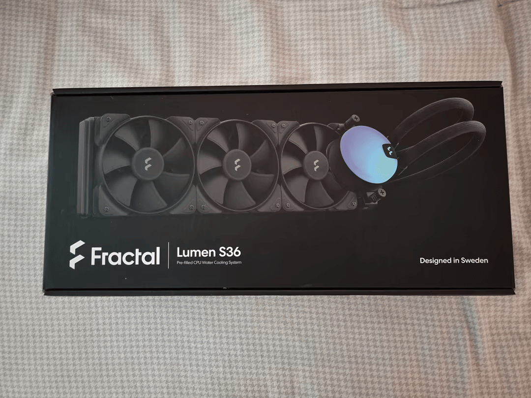 Fractal Design Lumen S36 (used less than 2 months) 