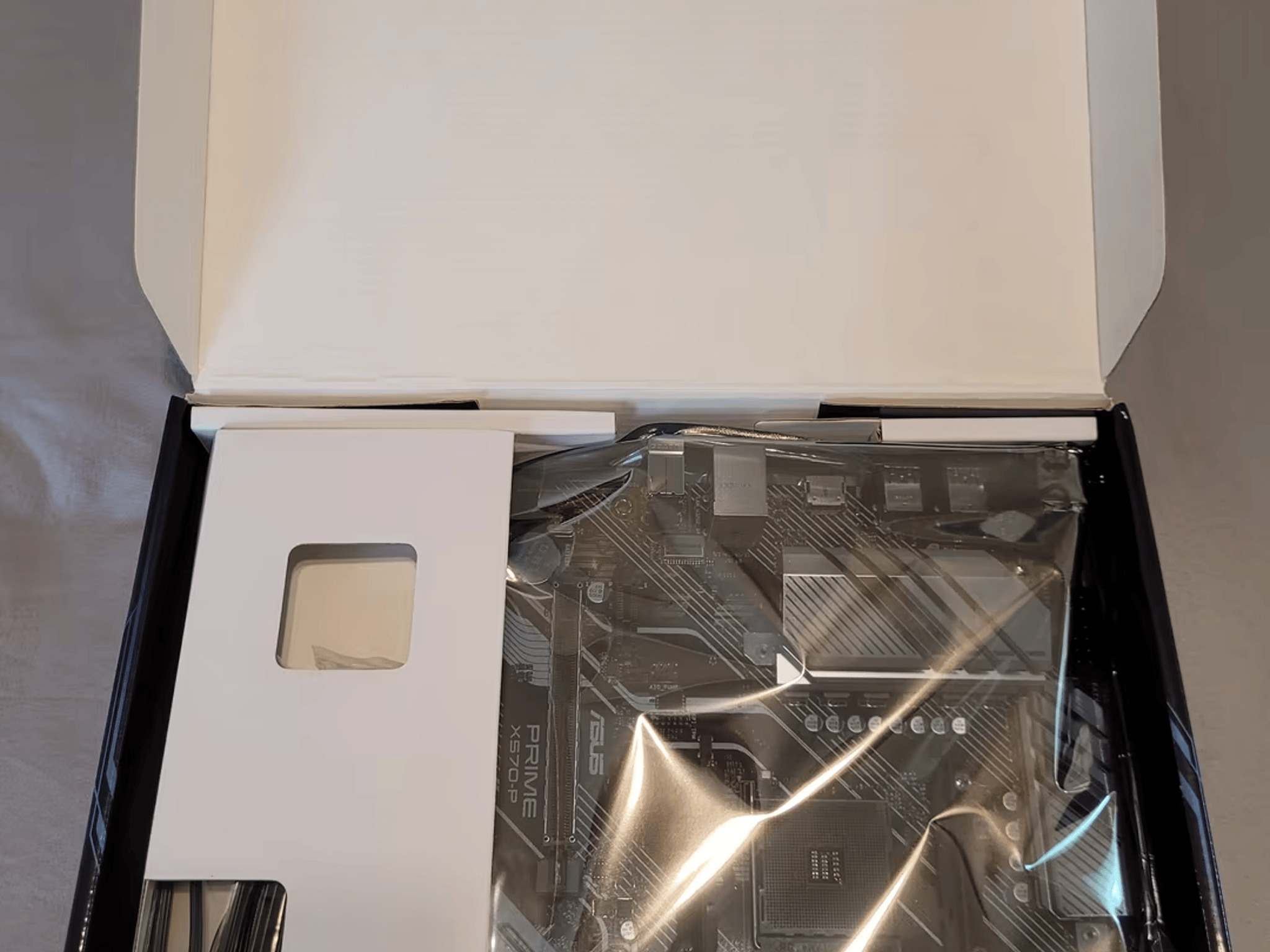 Open Box! ASUS PRIME X570-P