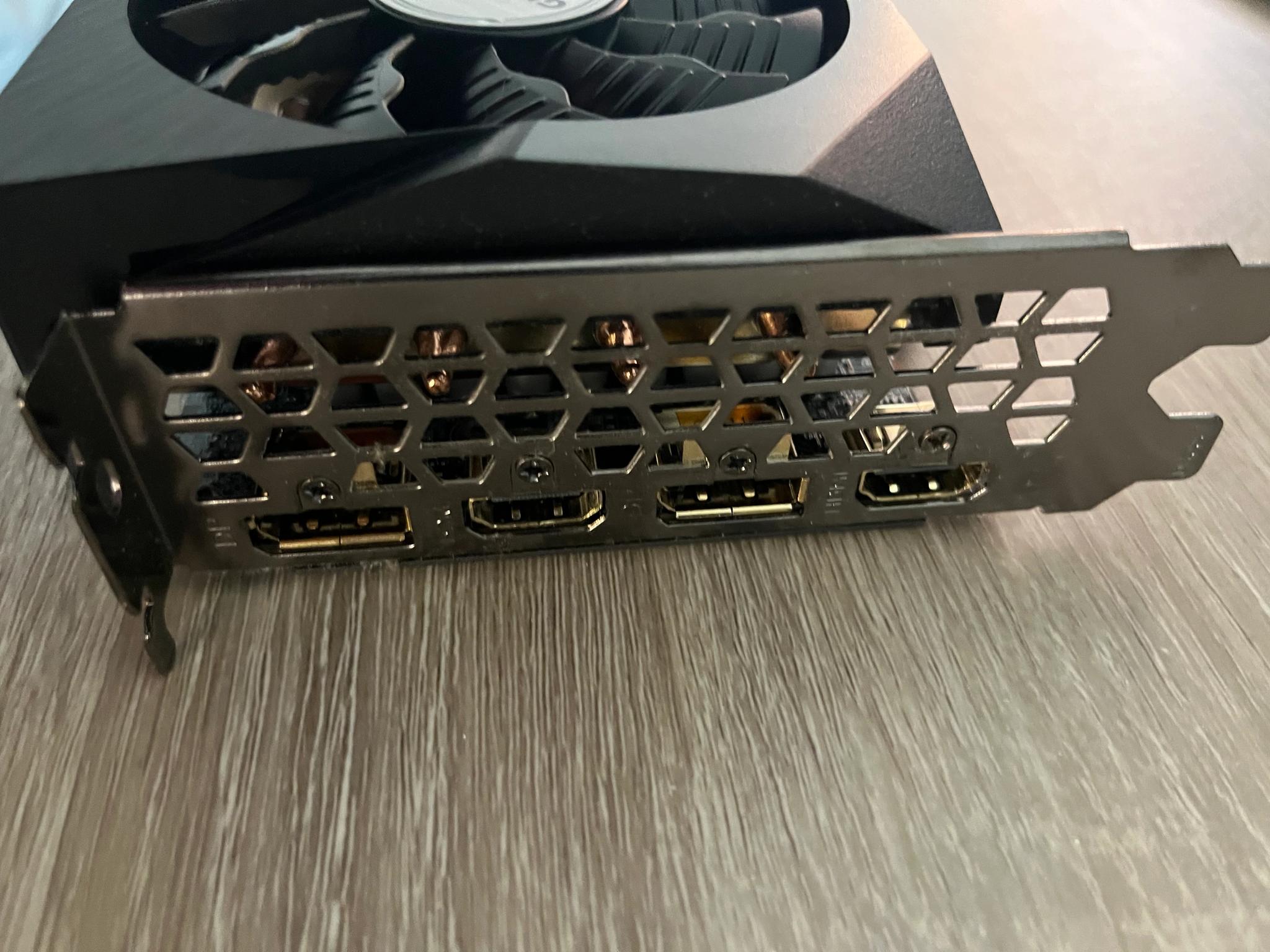 RTX 3070 GIGABYTE GAMING OC 8GB
