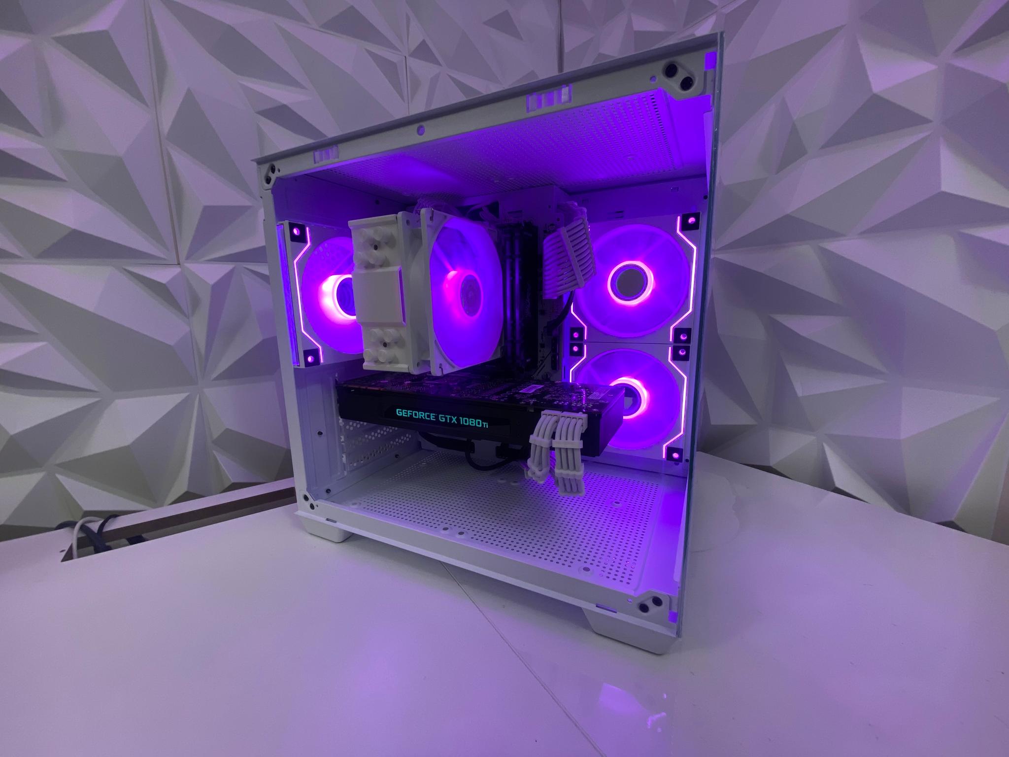 🎅🎅 White Elite Build – Ryzen 5 3600 + GTX 1080 Ti 11GB | 1080p/1440p High FPS Ready