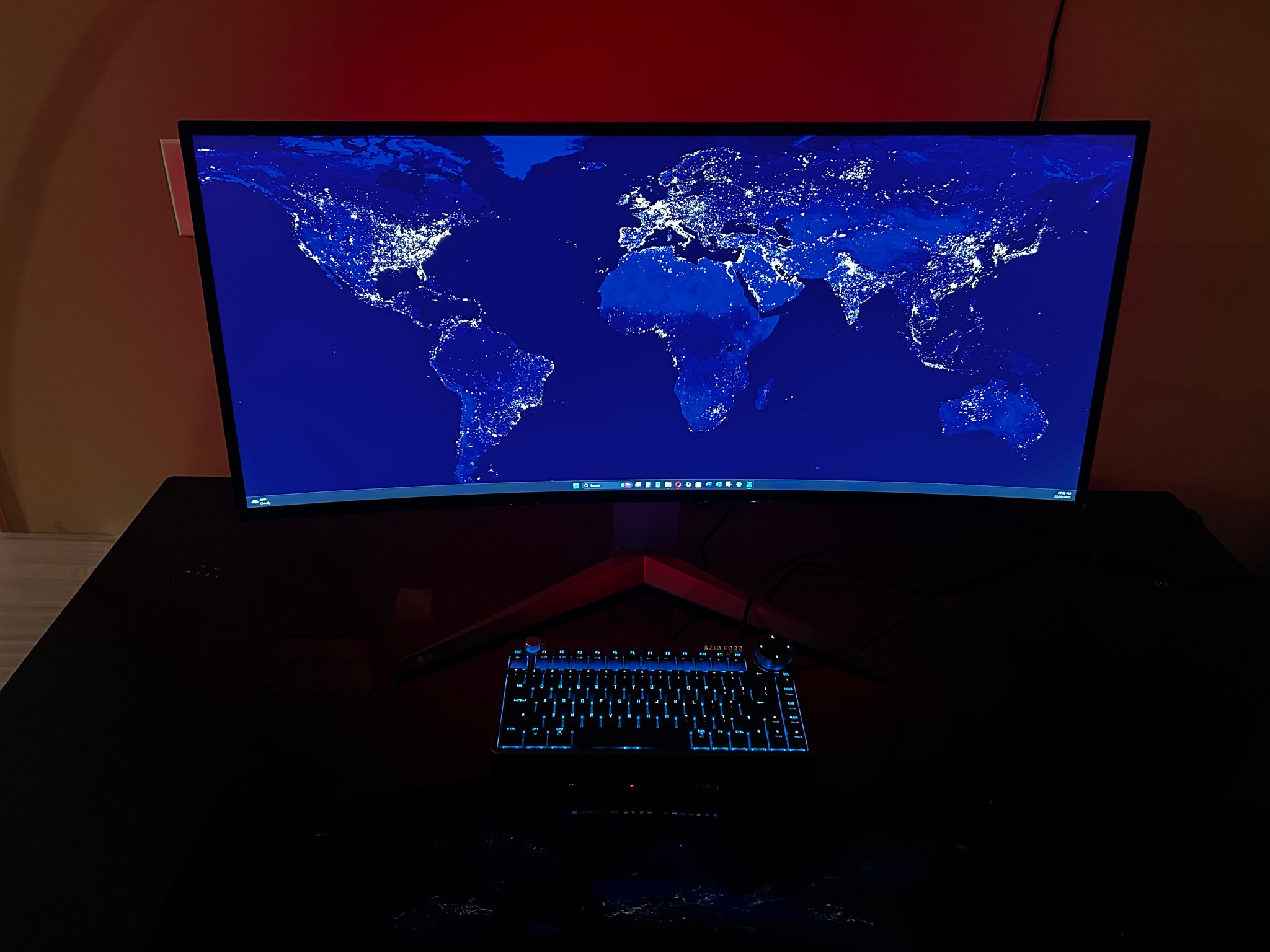 (PRICE DROP!) LG UltraGear 34" 2K (3440 x 1440) 144Hz Gaming Monitor (Original MSRP is $1,299,99)