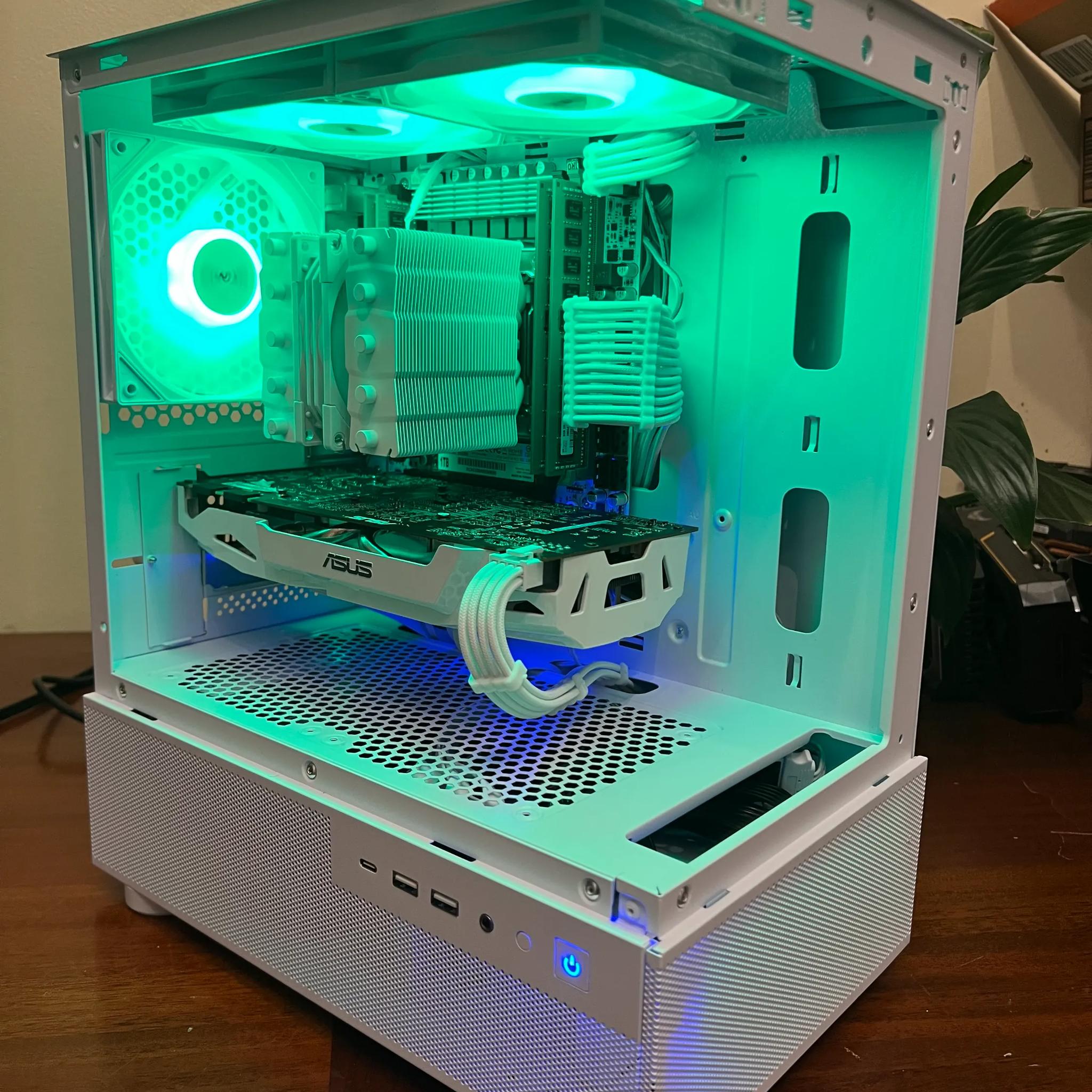 Intel 10 Core White Gaming PC GTX 1070 1tb NVME SSD 32GB RAM WIFi WINDOWS 10 Pro