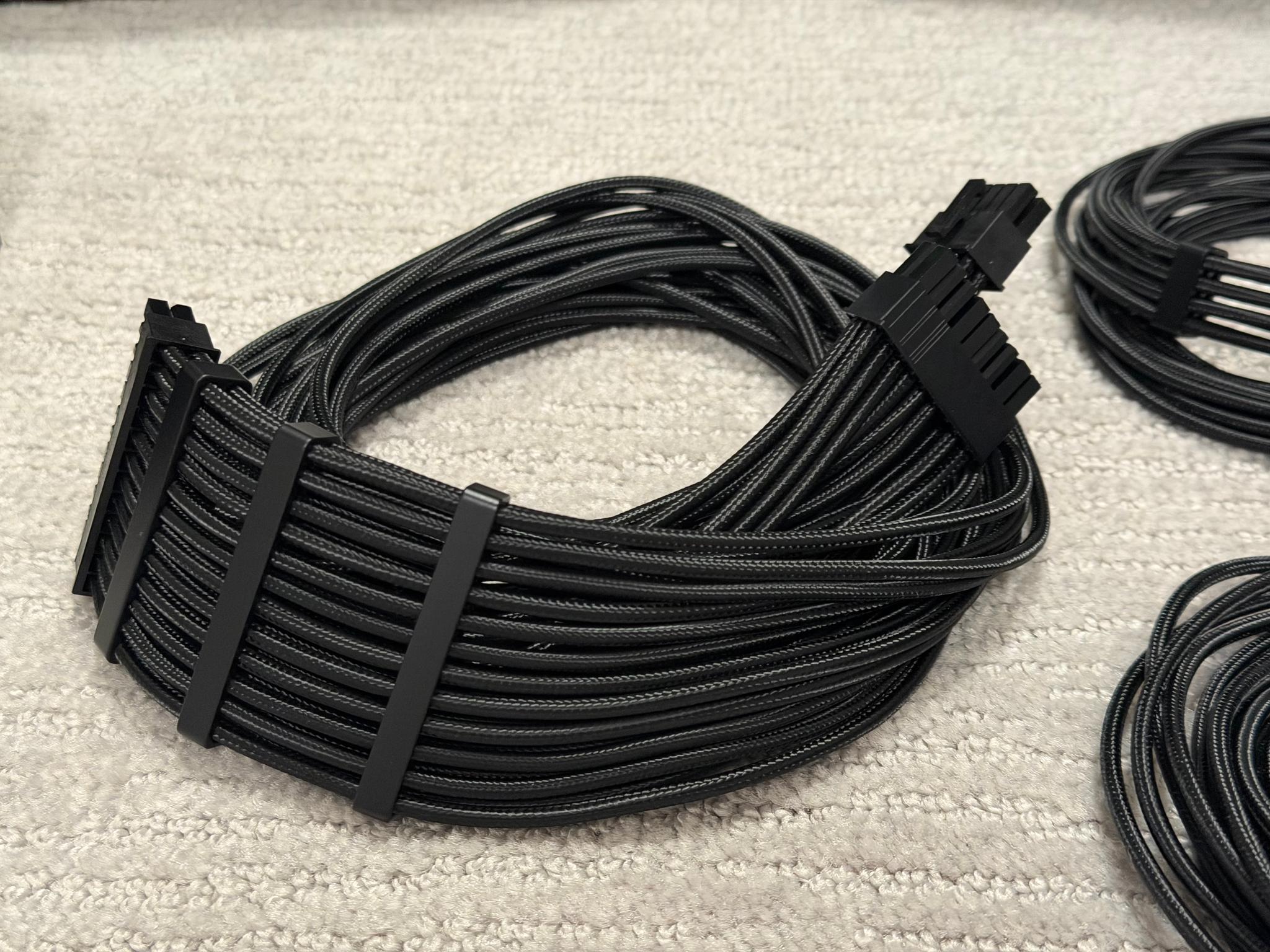 Phanteks 1200w Platinum Power Supply PSU with Sleeved Cable Kit