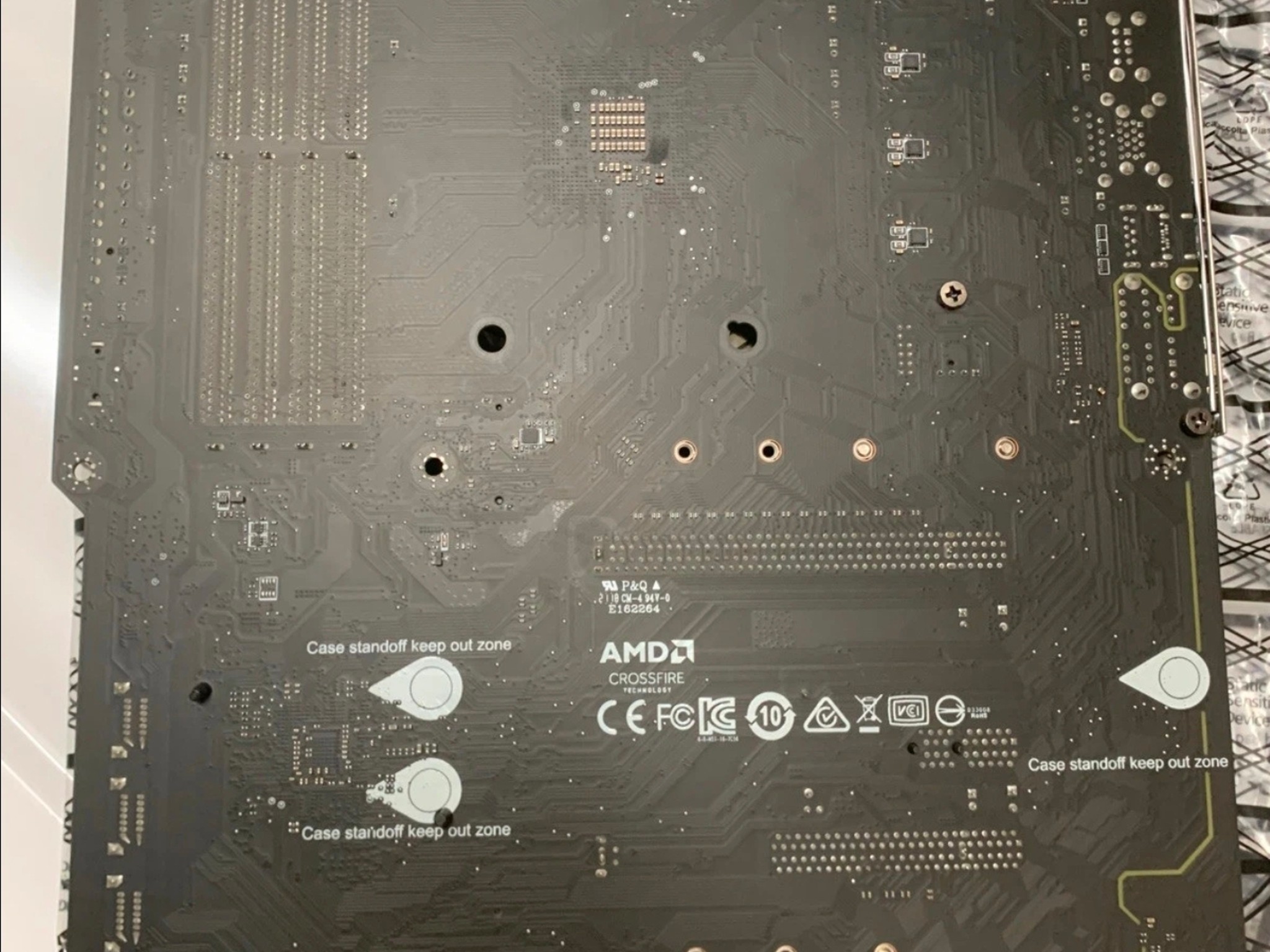 MSI - B550 GAMING PLUS (Socket AM4) AMD