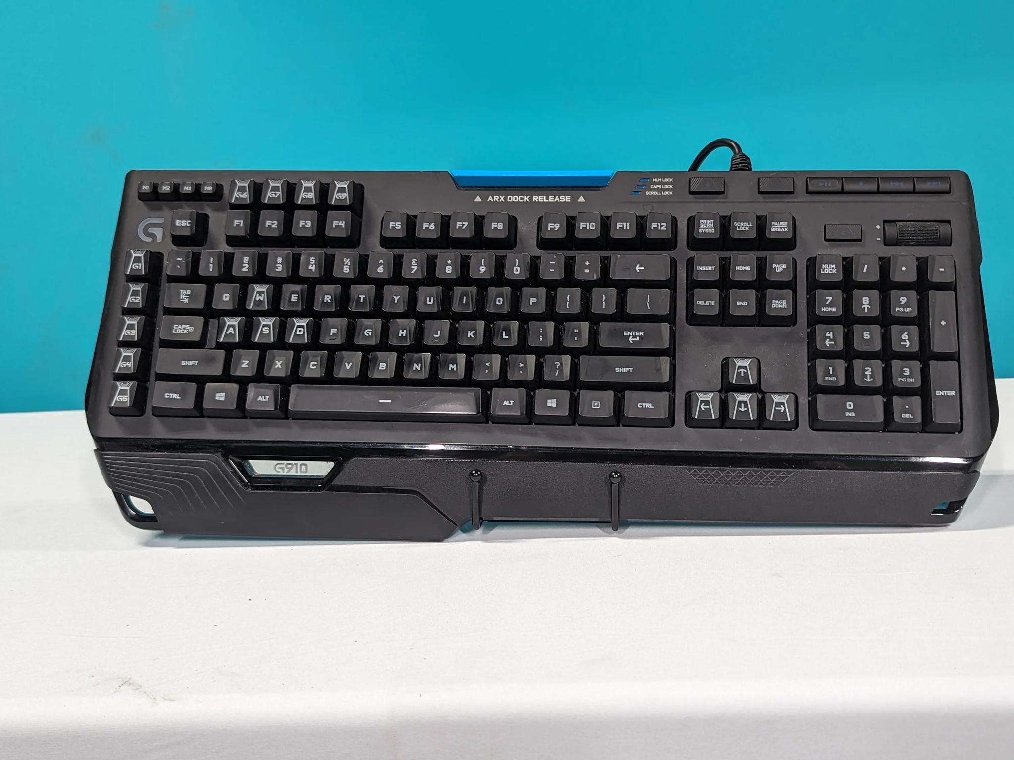 Logitech G910 Keyboard