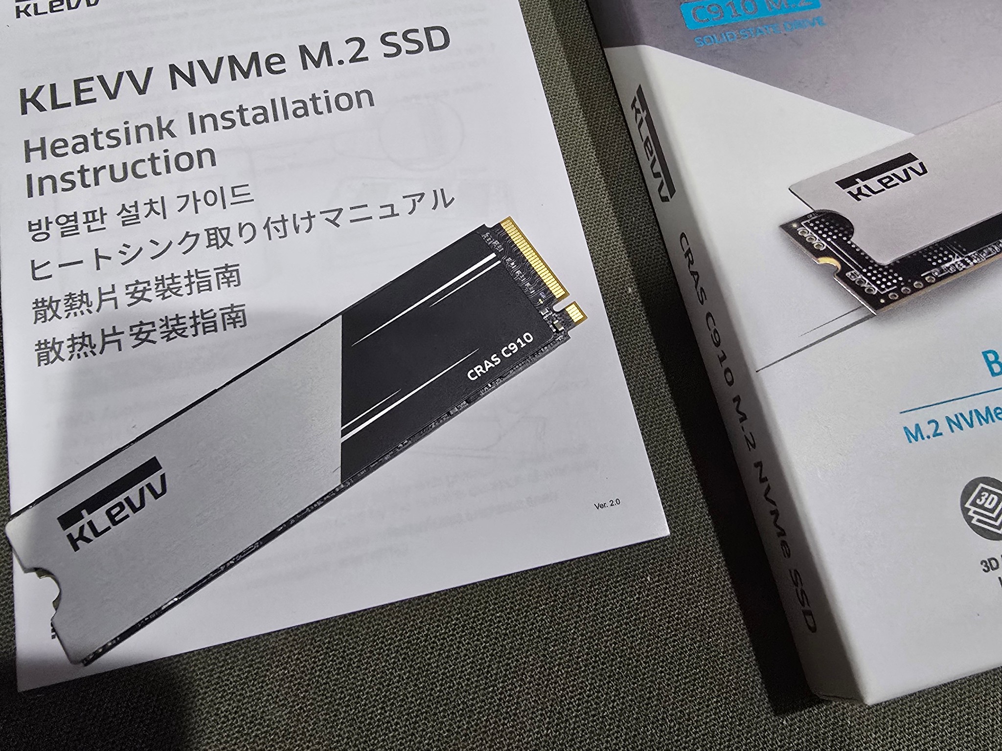 KLEVV CRAS C910 1TB M.2 2280 SLC Cache NVMe PCIe Gen4x4 SSD Heatsink up to 5000MB/s