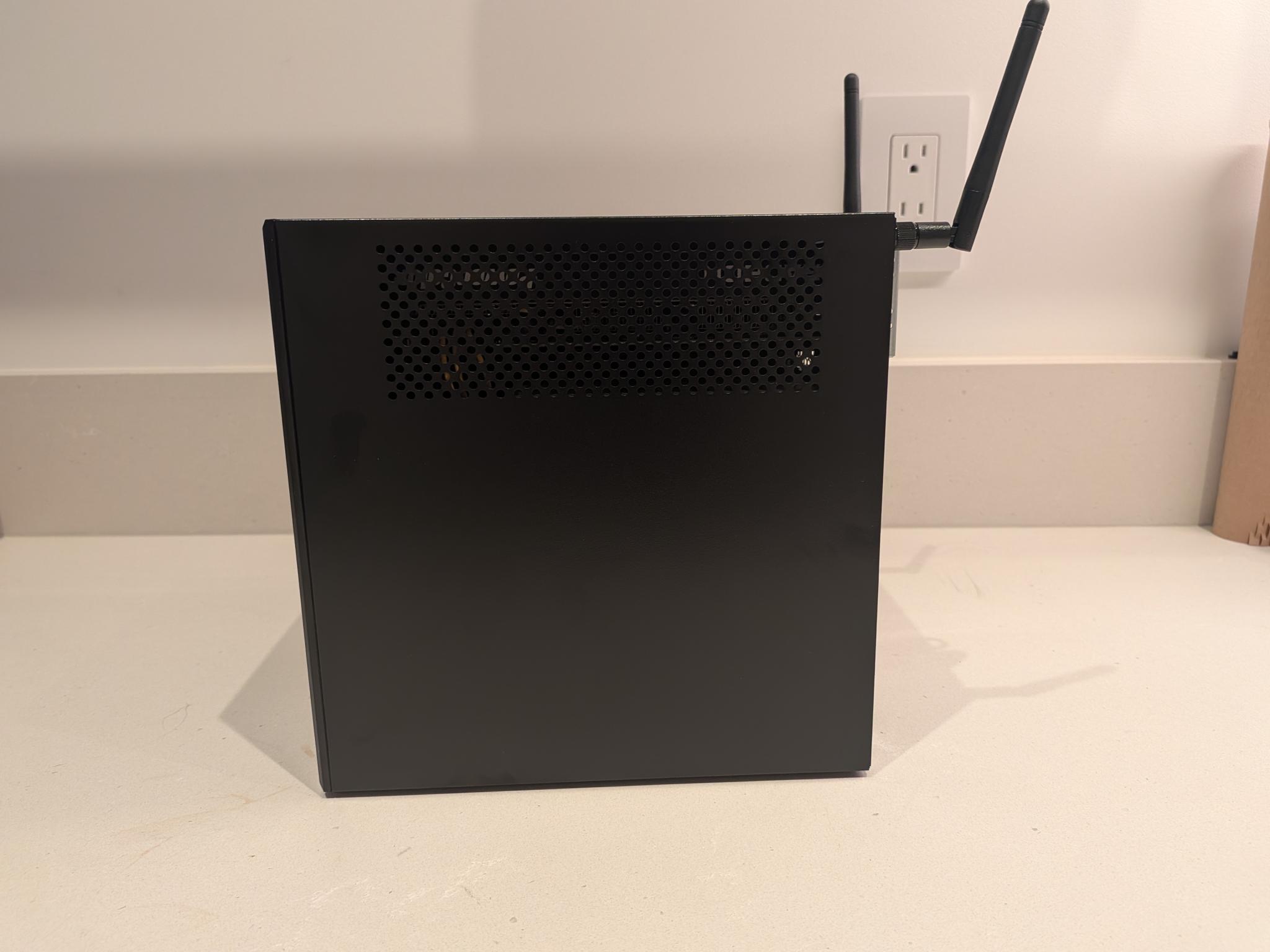 Steam Machine Killer - RX 9060 XT, Ryzen 5 7500F, 32 GB DDR5 RAM, 2 TB Gen 4 NVME