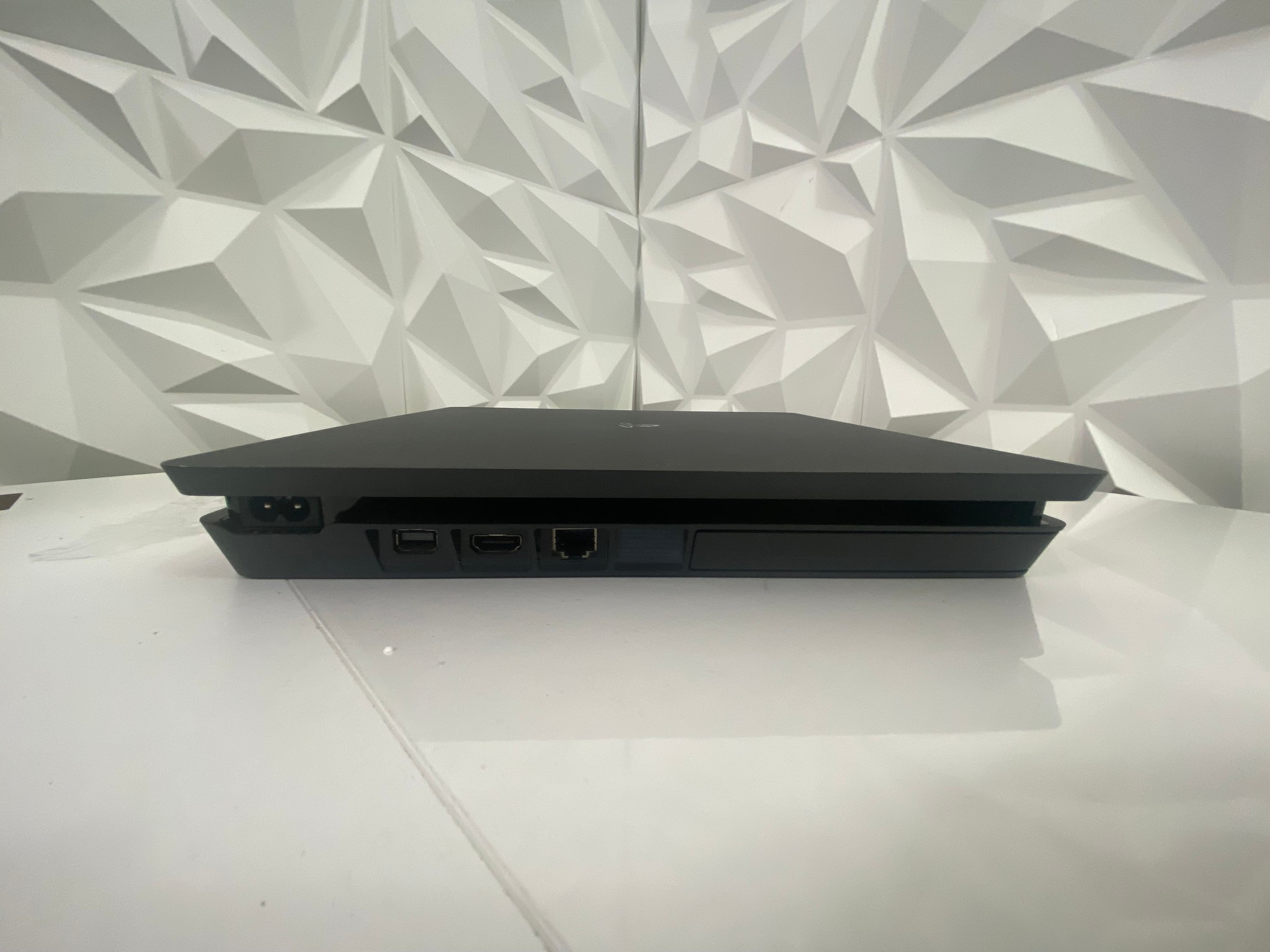 PS4 Slim 1TB with 2 Controllers and 2 Free Games ( Fifa 20 + The Crew 2 ) Good Condition