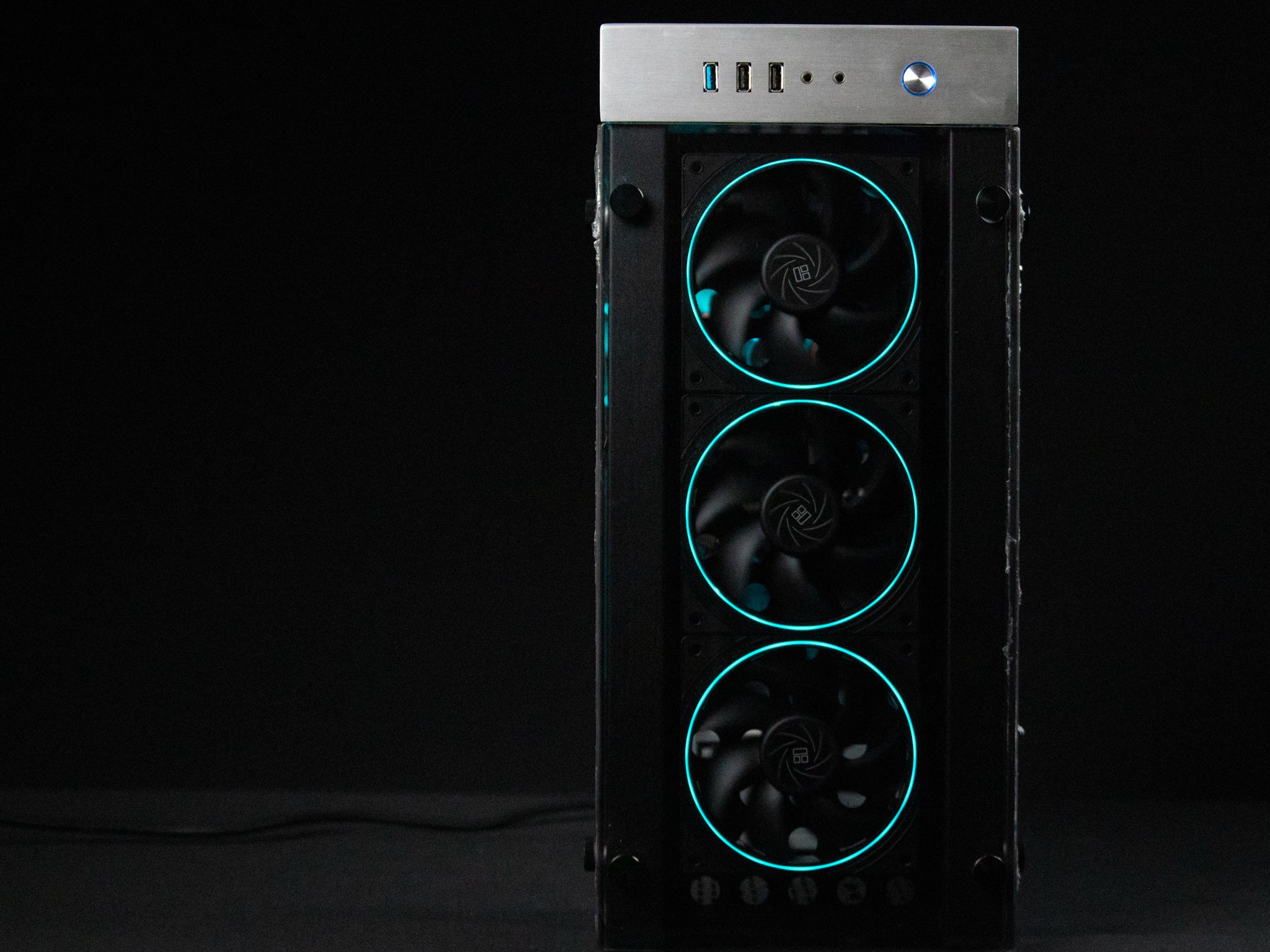 "Variant" RTX 2060 16GB Windows 10 Intel i7 1TB M.2 Gaming PC Powerhouse