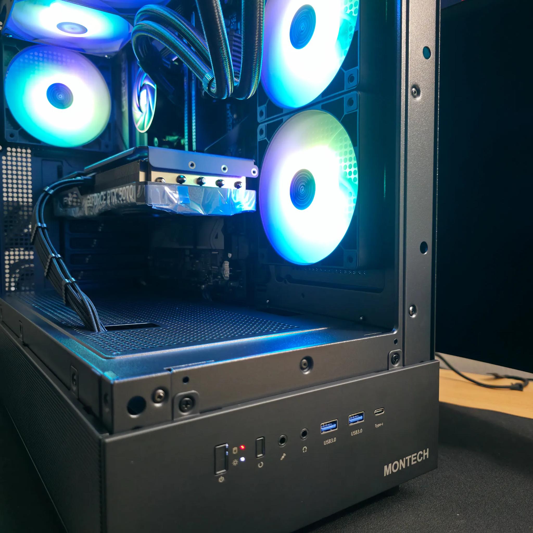 DARKMATTER | RTX 5070 OC | AMD R7 9700X | 32GB DDR5 6000 CL30 | 2TB | 360mm AIO | 850W PSU PCIE 5.0