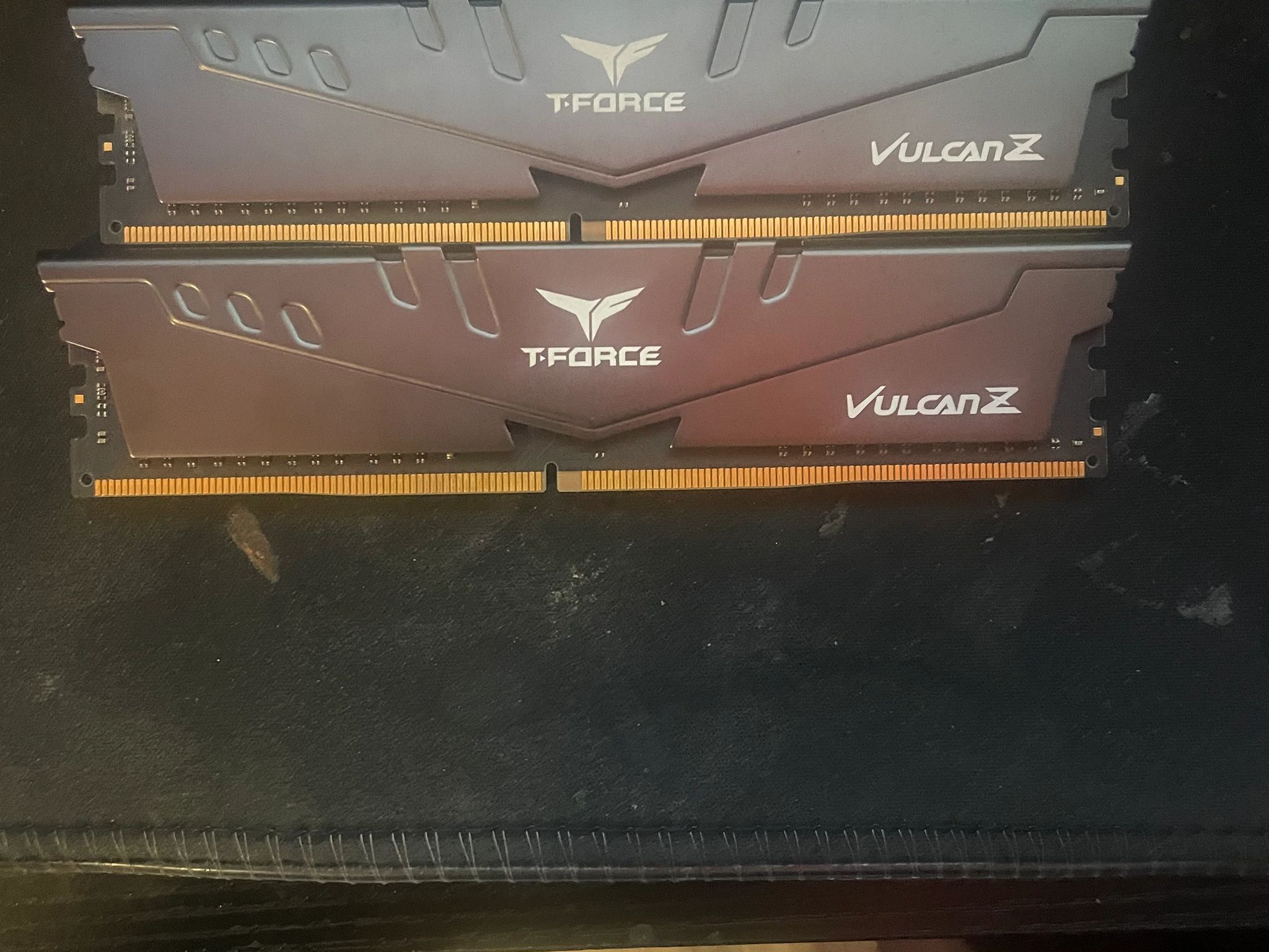 TEAMGROUP T-Force Vulcan Z DDR4 16GB Kit (2x8GB) 3200MHz
