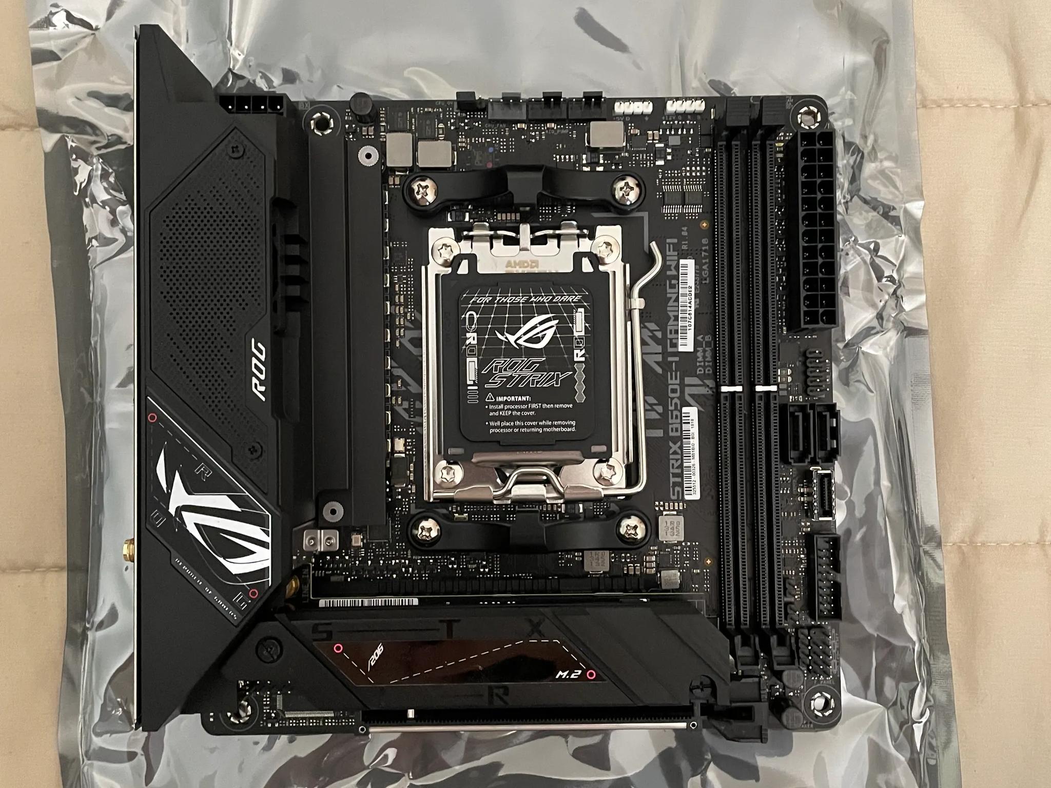 ASUS ROG STRIX B650E-I GAMING WIFI AM5 AMD Motherboard