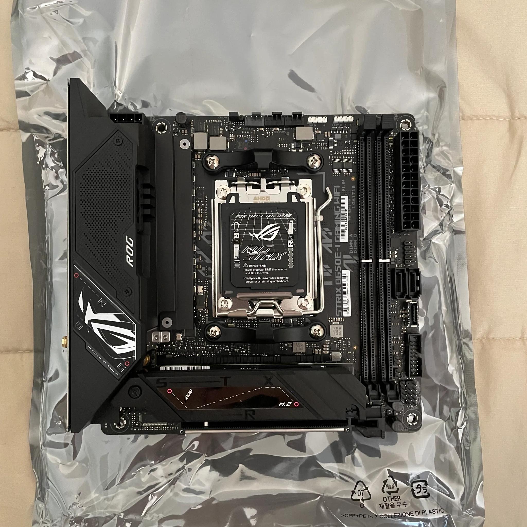 ASUS ROG STRIX B650E-I GAMING WIFI AM5 AMD Motherboard