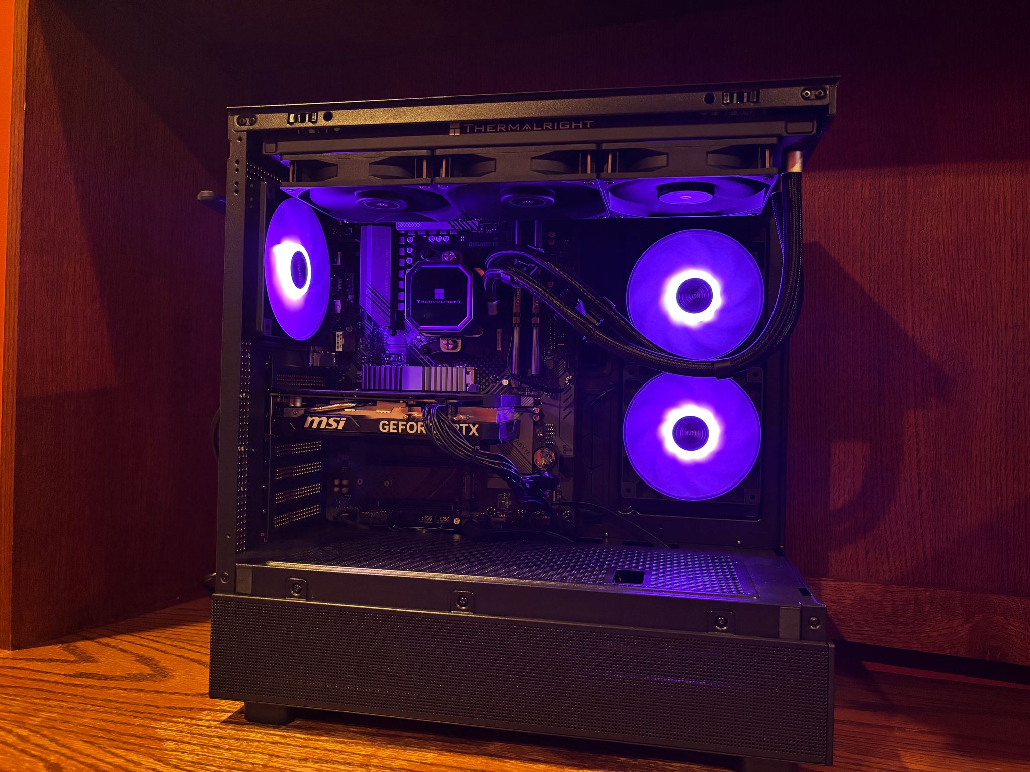 RTX 4060|R5 5600|16Gb DDR4|1Tb NVME|AIO cooler