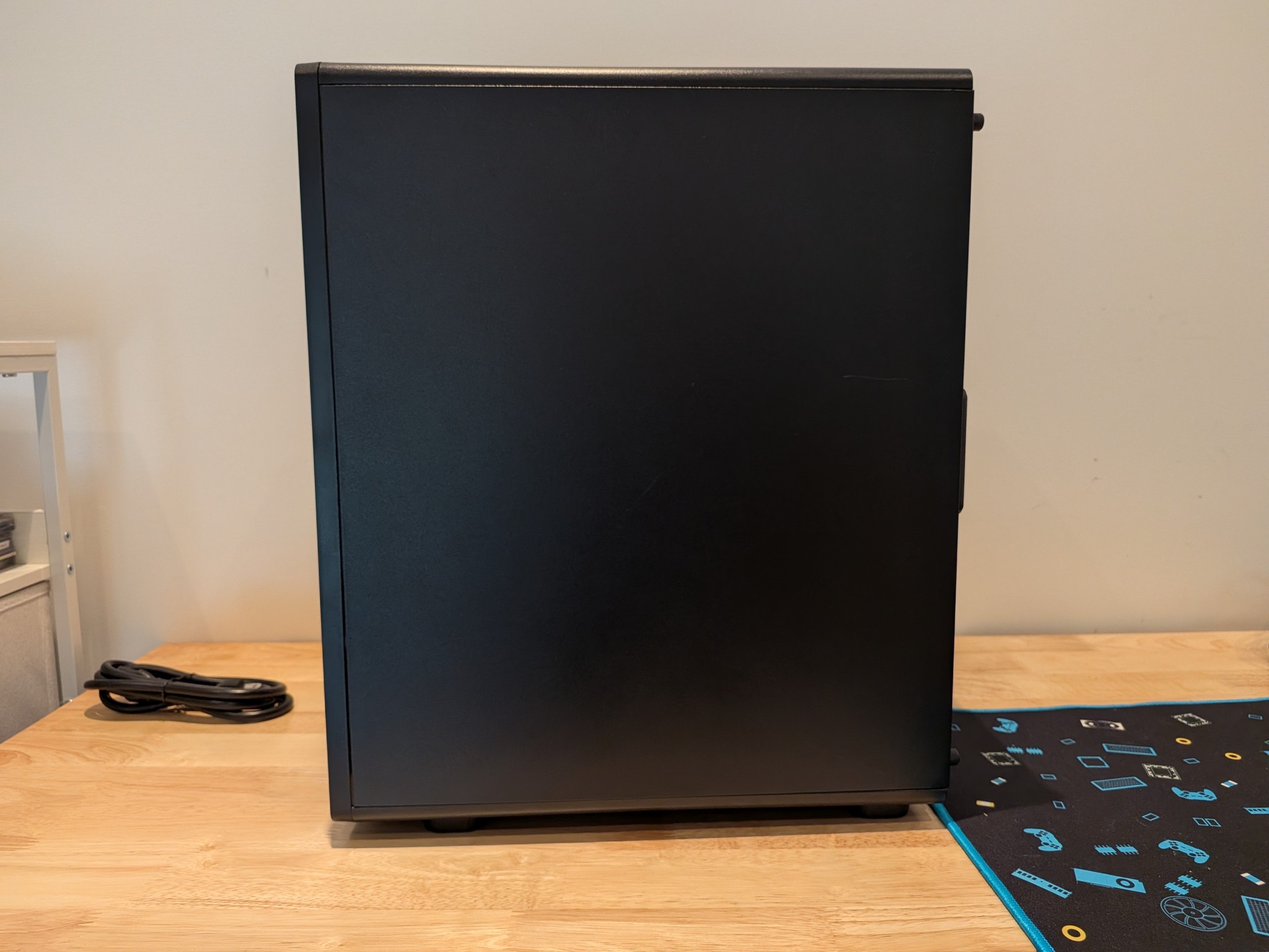1440p Forest X3D - RTX 5070, Ryzen 7 7800X3D, 32 GB DDR5 RAM, 2 TB Gen 4 NVME, RGB, Liquid Cooled