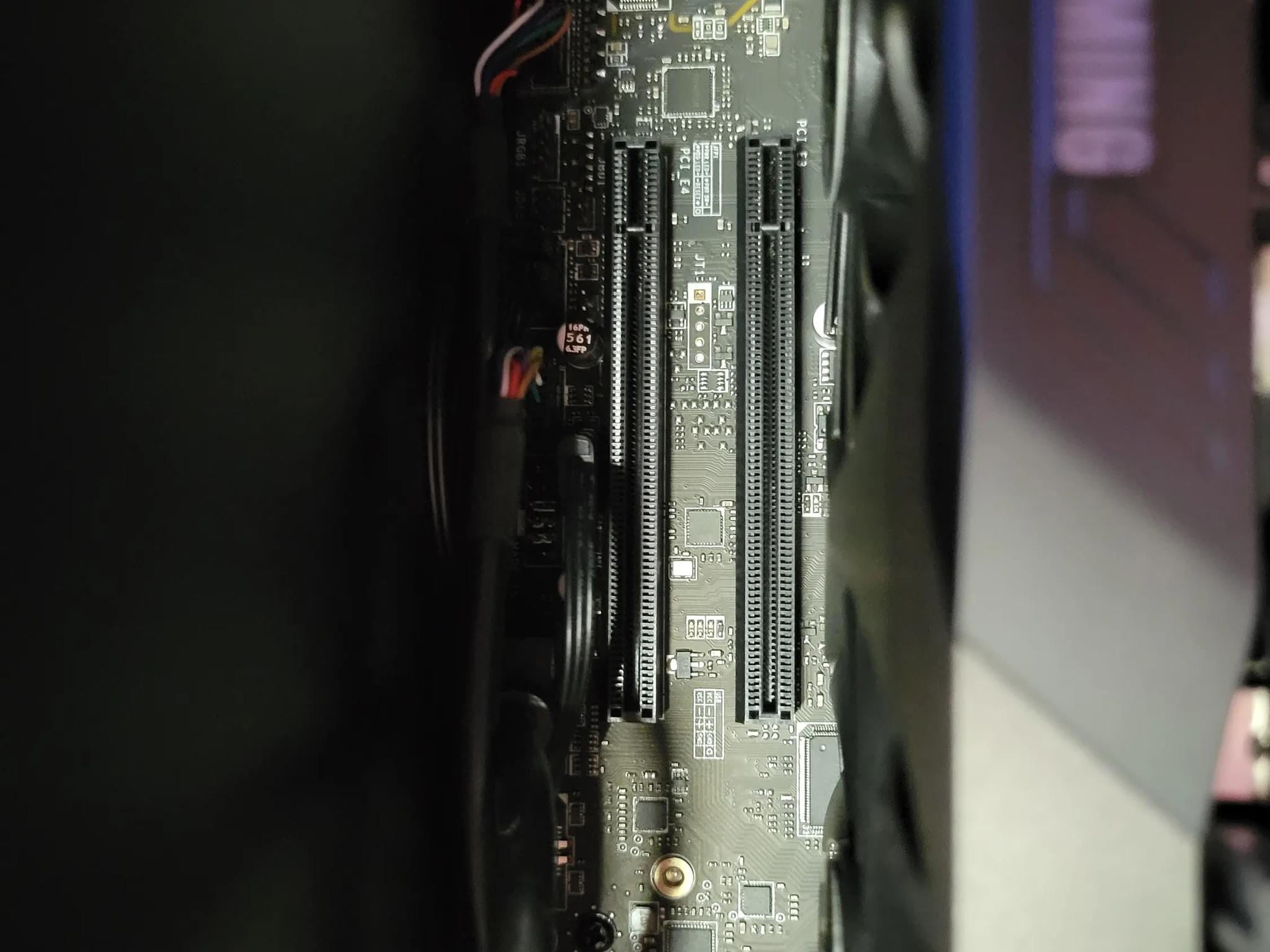 Mek Hero G1 Gaming Computer