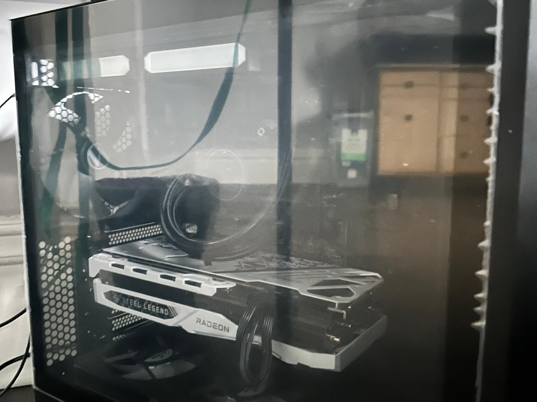 Ryzen 7 7700x, rx7900 gre, DDR5 32gb