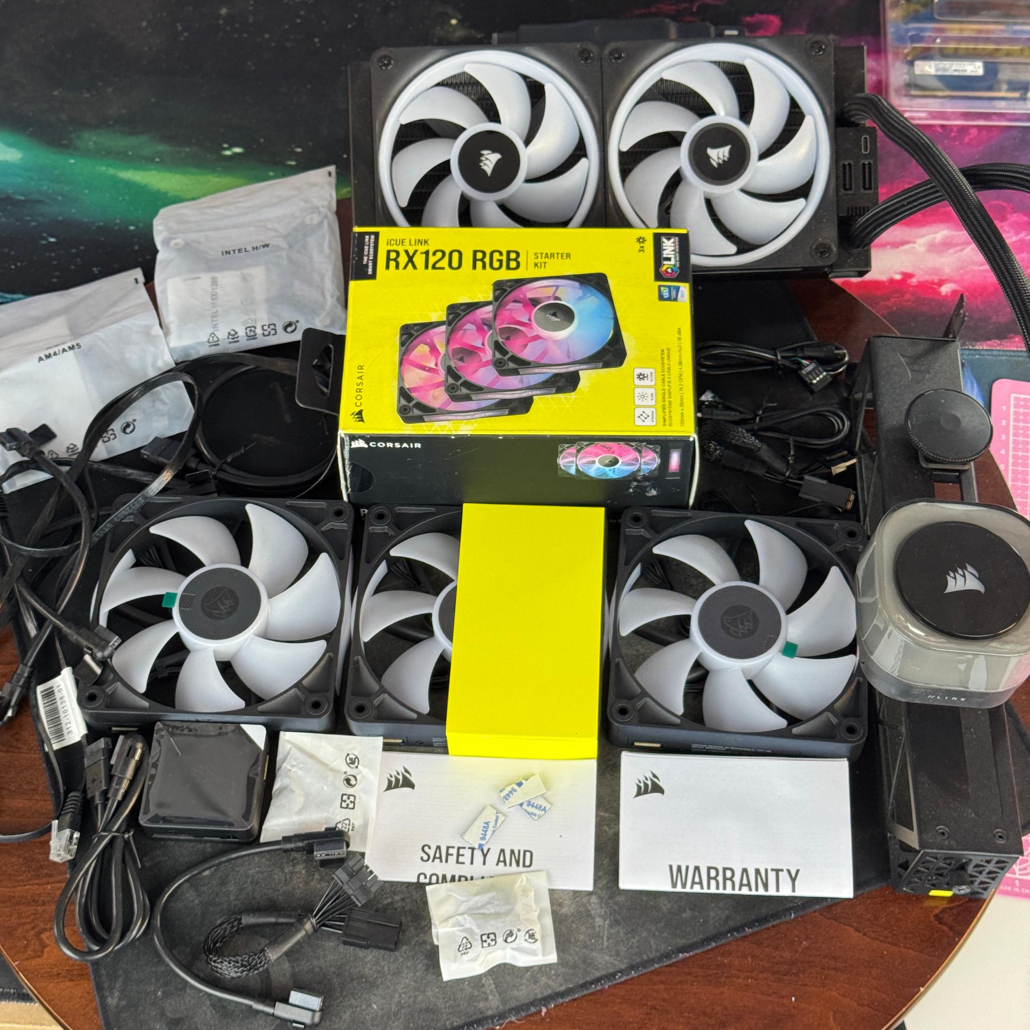 Corsair iCUE LINK H100i RGB AIO + 3x RX120 RGB Fans – Open Box